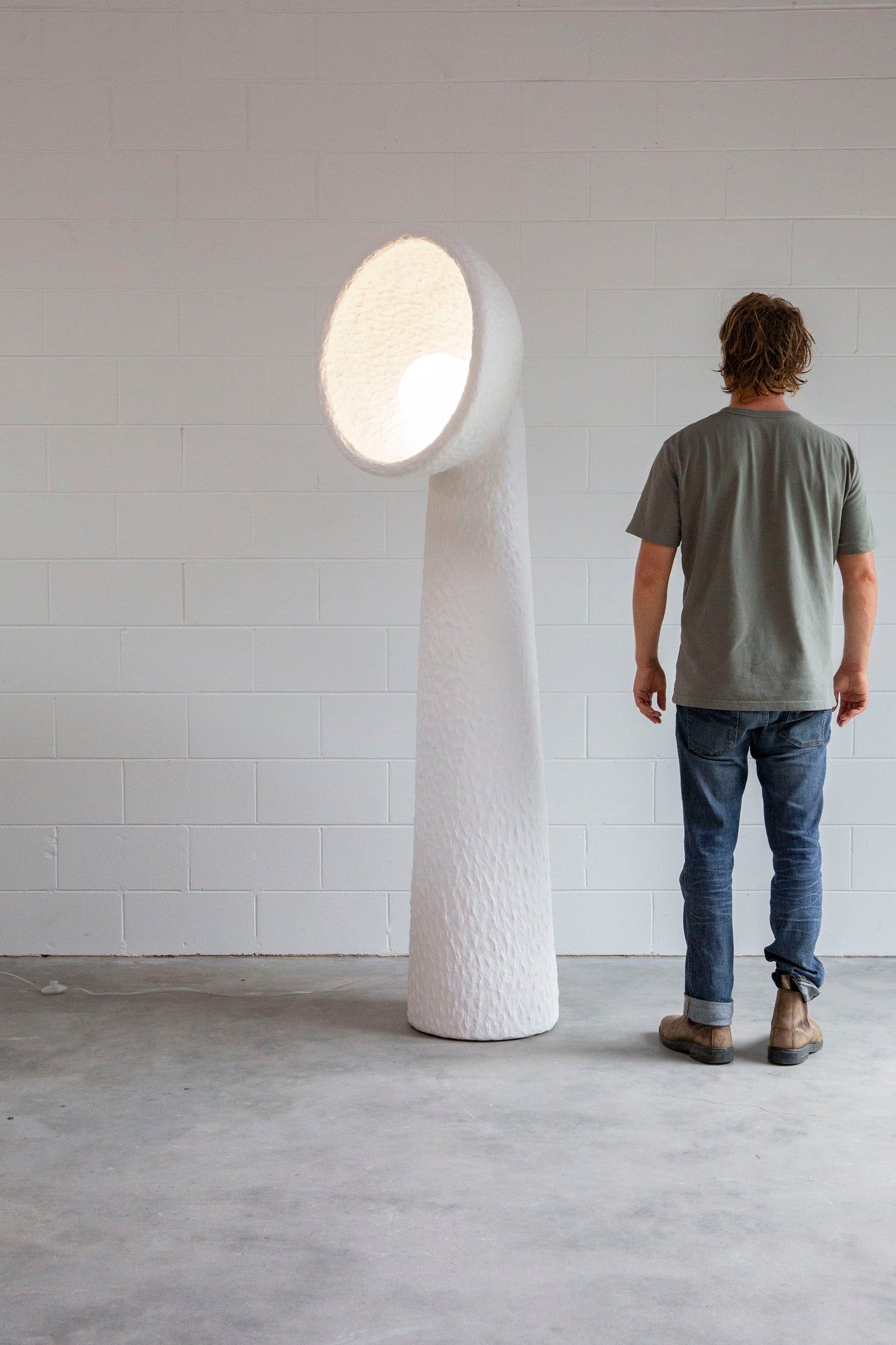 Echo Sculptural Floor Light, Floor Lamp, detail 10