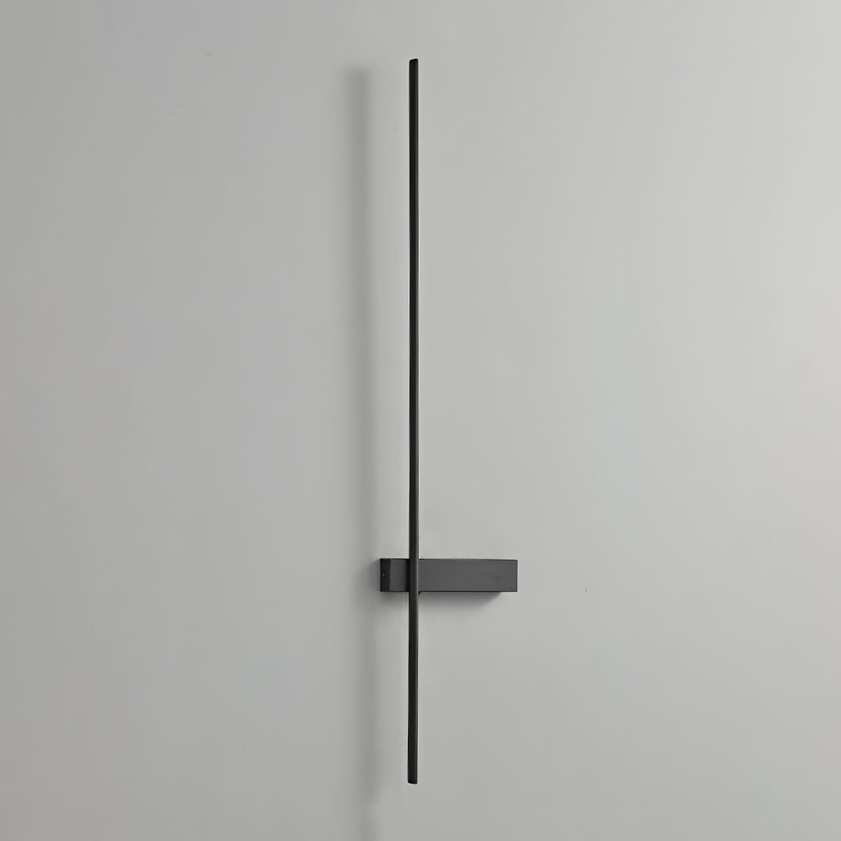 Adeline Linear Wall Light, Hardwired Wall Sconce, detail 3