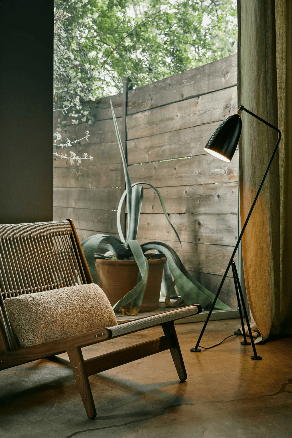 Lean Floor Light, Floor Lamp, detail 15