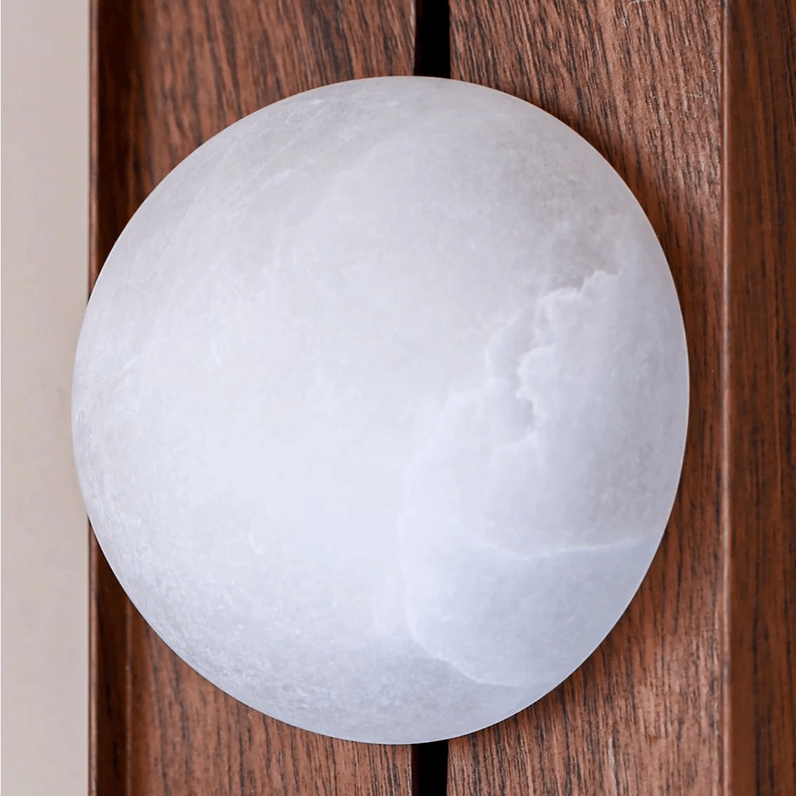 Koyan Alabaster Wall Light, Hardwired Wall Sconce, detail 4