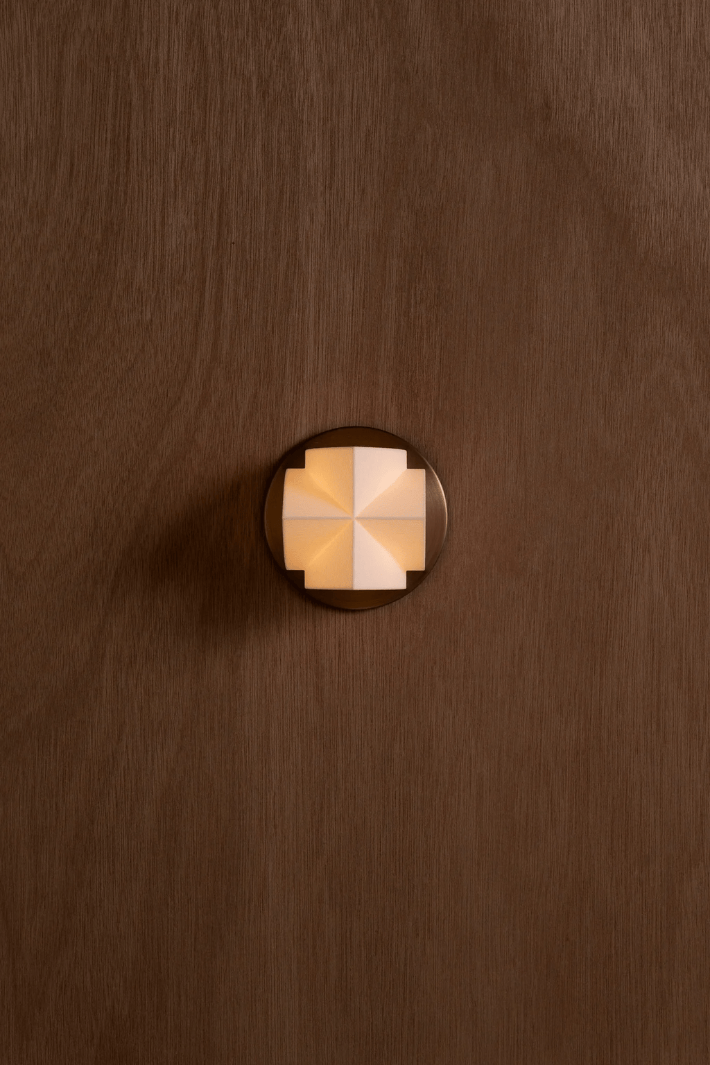 Naala Wall Light, Hardwired Wall Sconce, detail 4