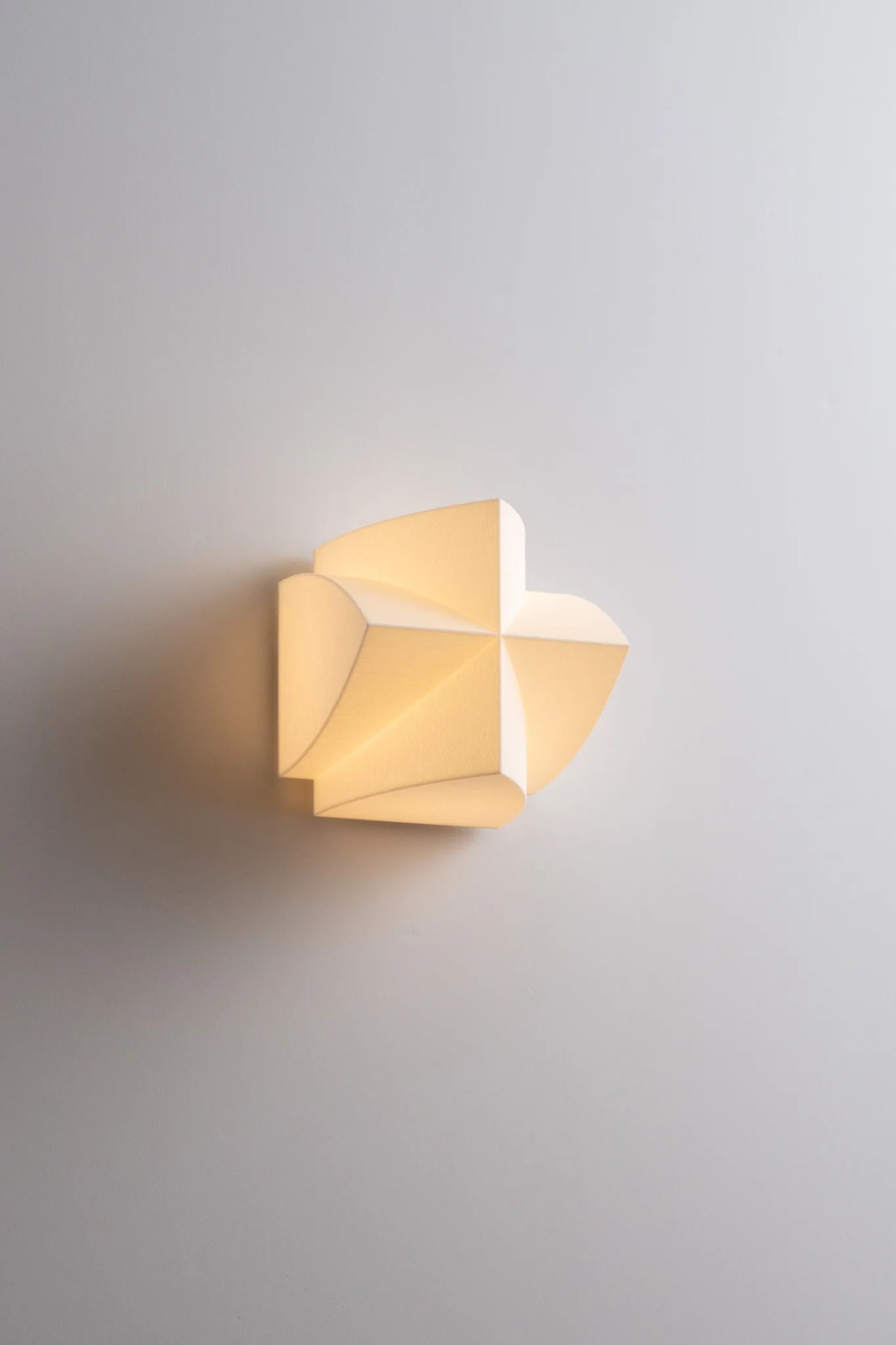 Naala Wall Light, Hardwired Wall Sconce, detail 13