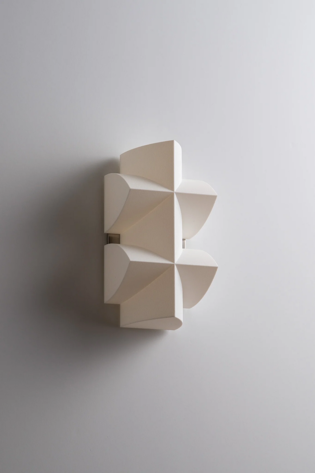 Naala Wall Light, Hardwired Wall Sconce, detail 17