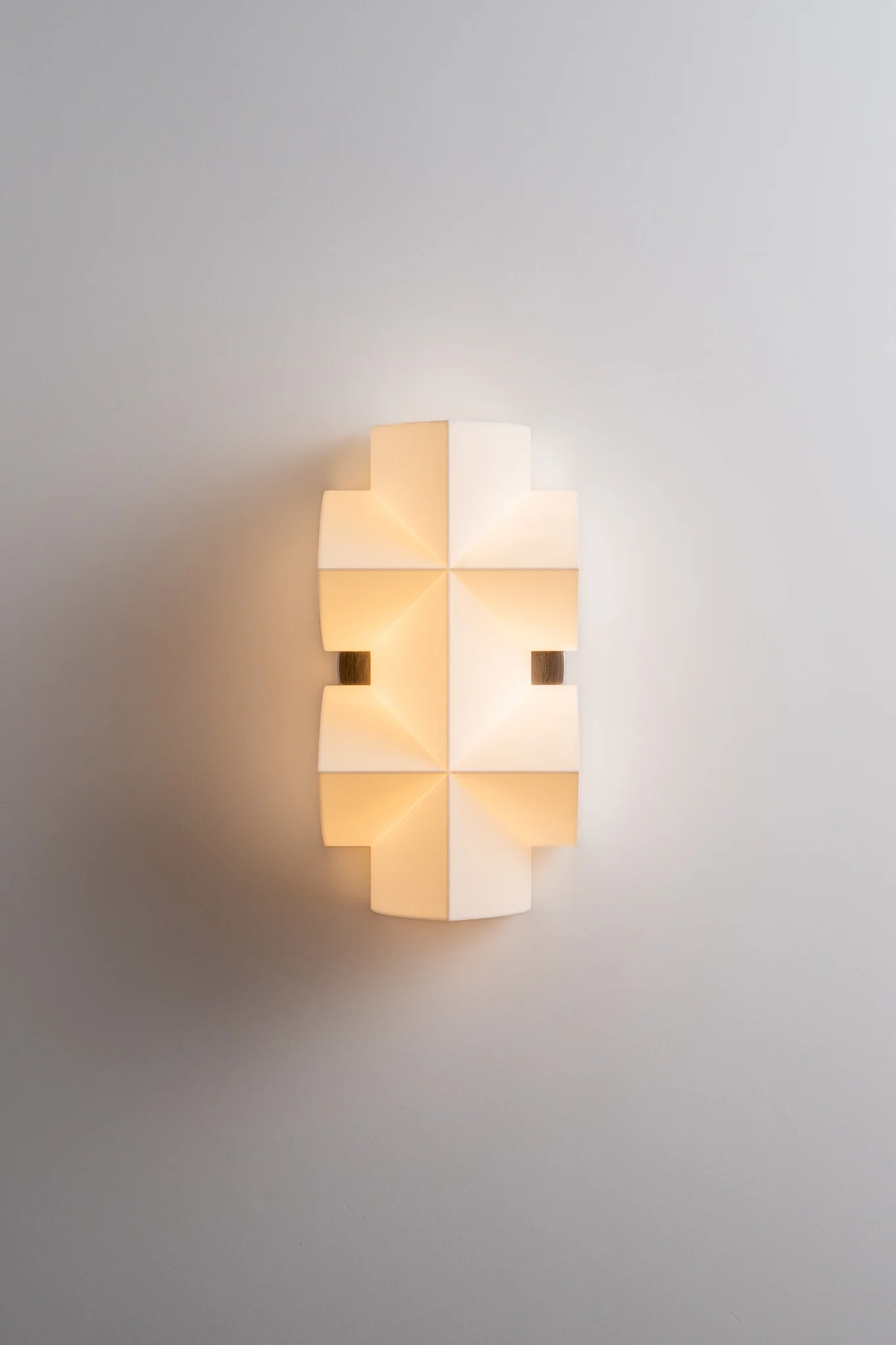 Naala Wall Light, Hardwired Wall Sconce, detail 19