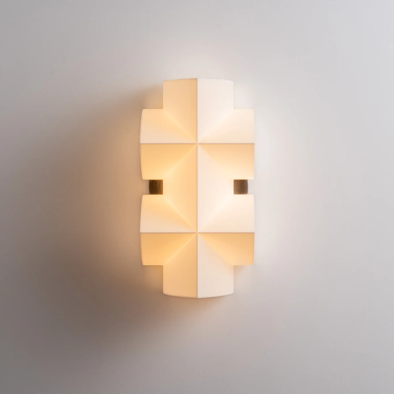 Naala Wall Light, Hardwired Wall Sconce, detail 24