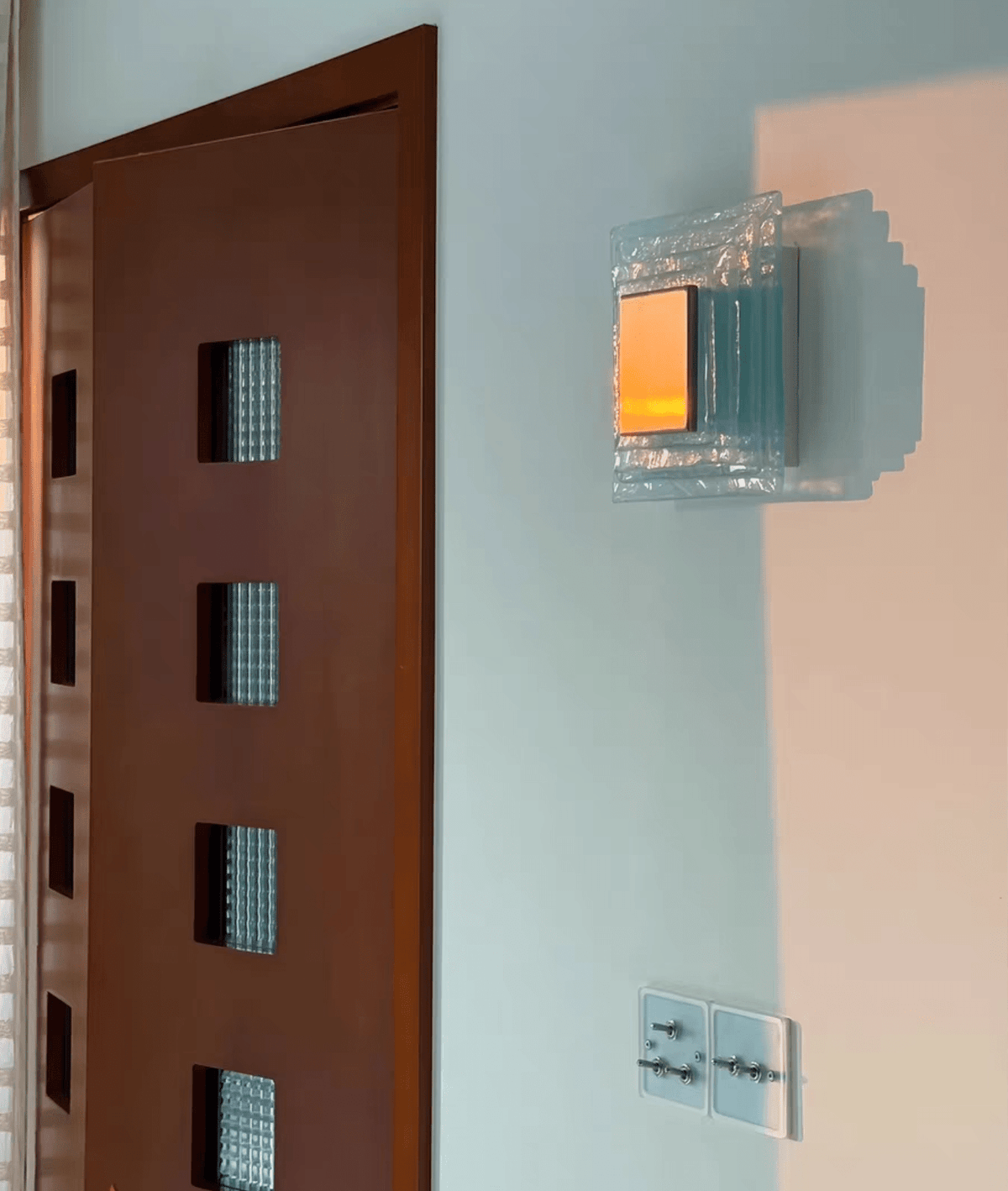 Aqua Cascade Wall Light, Hardwired Wall Sconce, detail 8