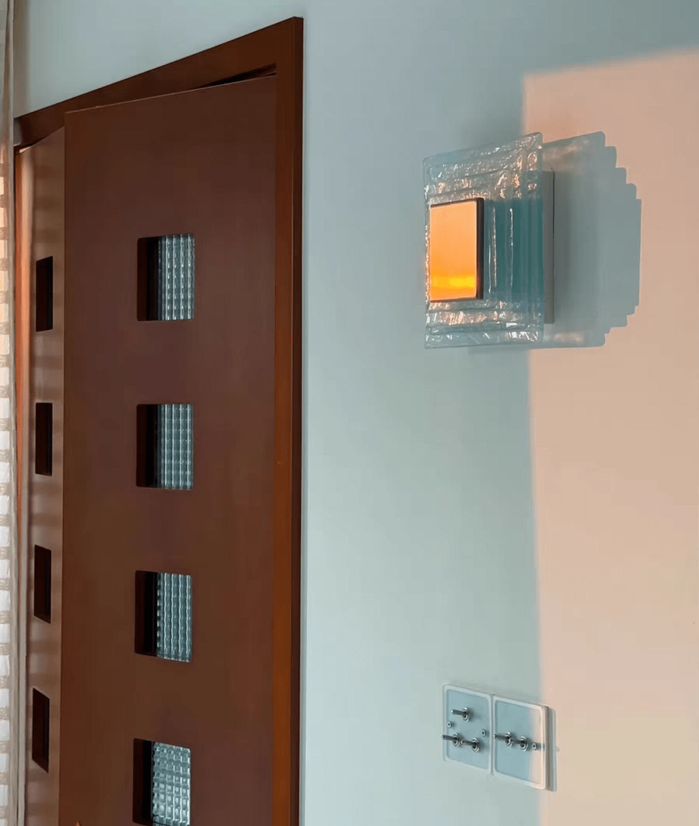 Aqua Cascade Wall Light, Hardwired Wall Sconce, detail 8