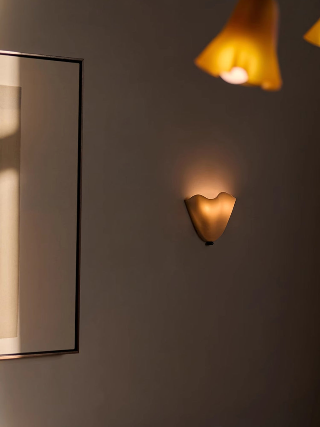 Petalia Wall Light, Hardwired Wall Sconce, detail 23