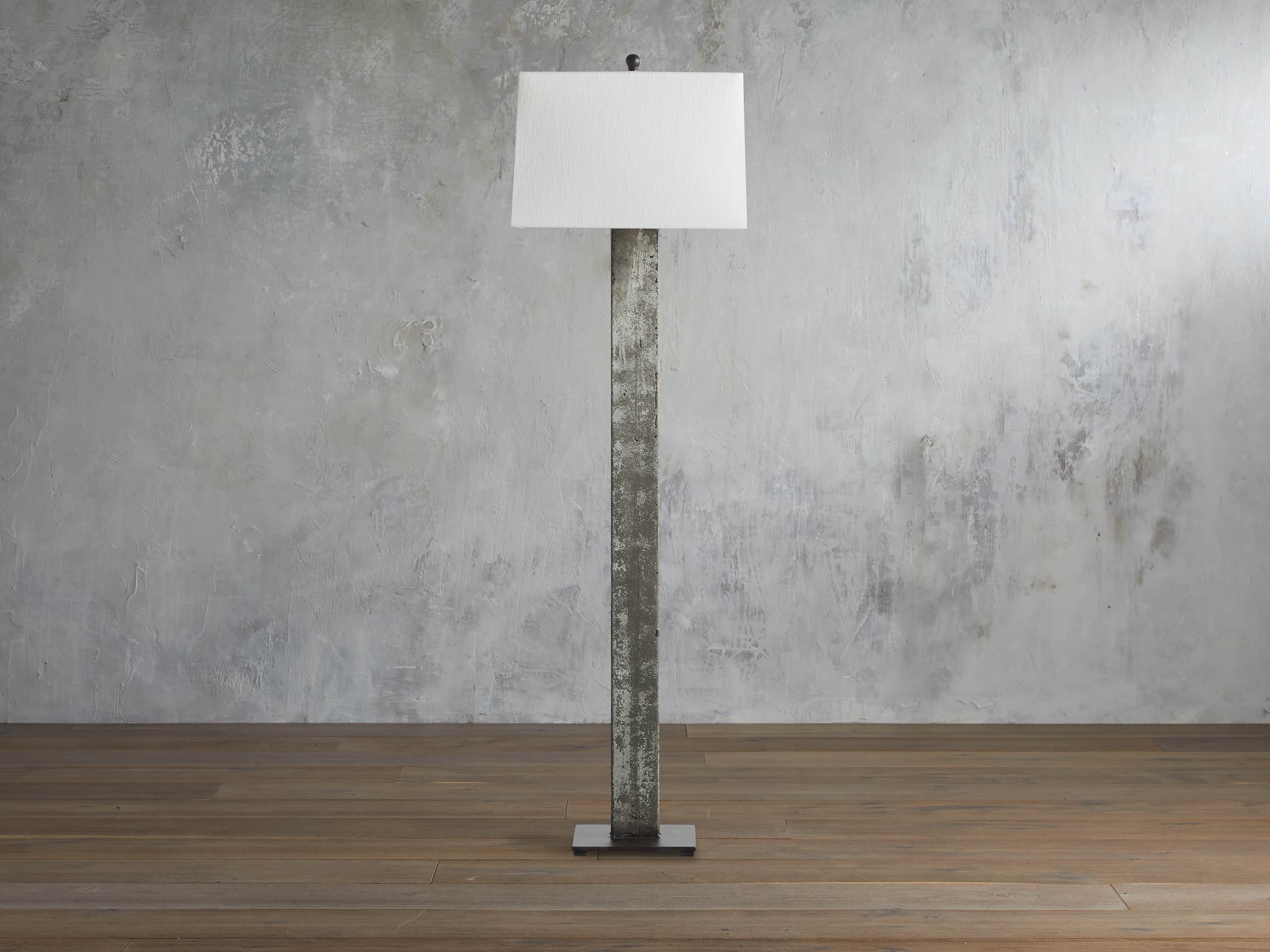 Avery Column Floor Light, Floor Lamp, detail 2