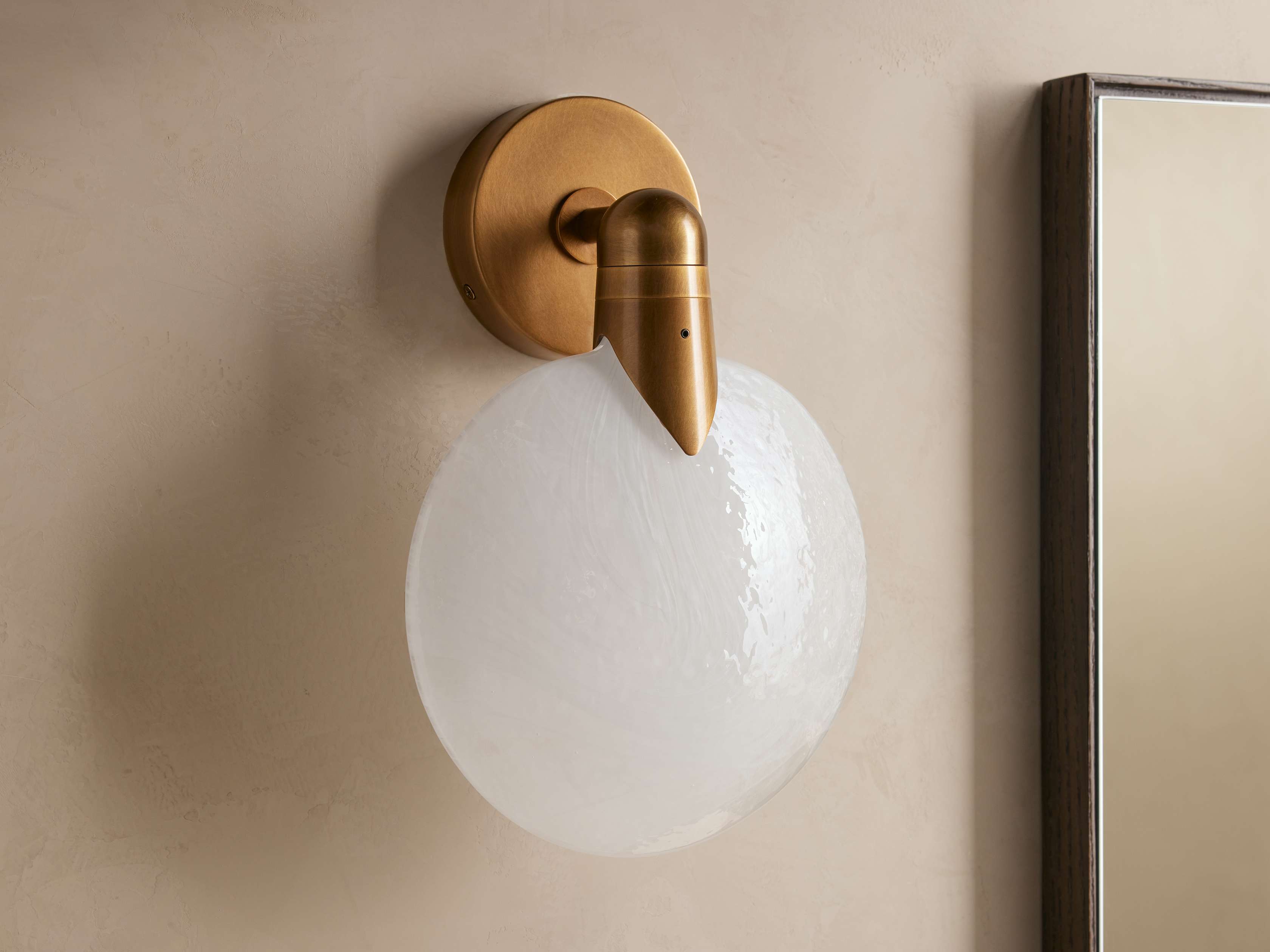 Lyla Wall Light, Hardwired Wall Sconce, detail 2