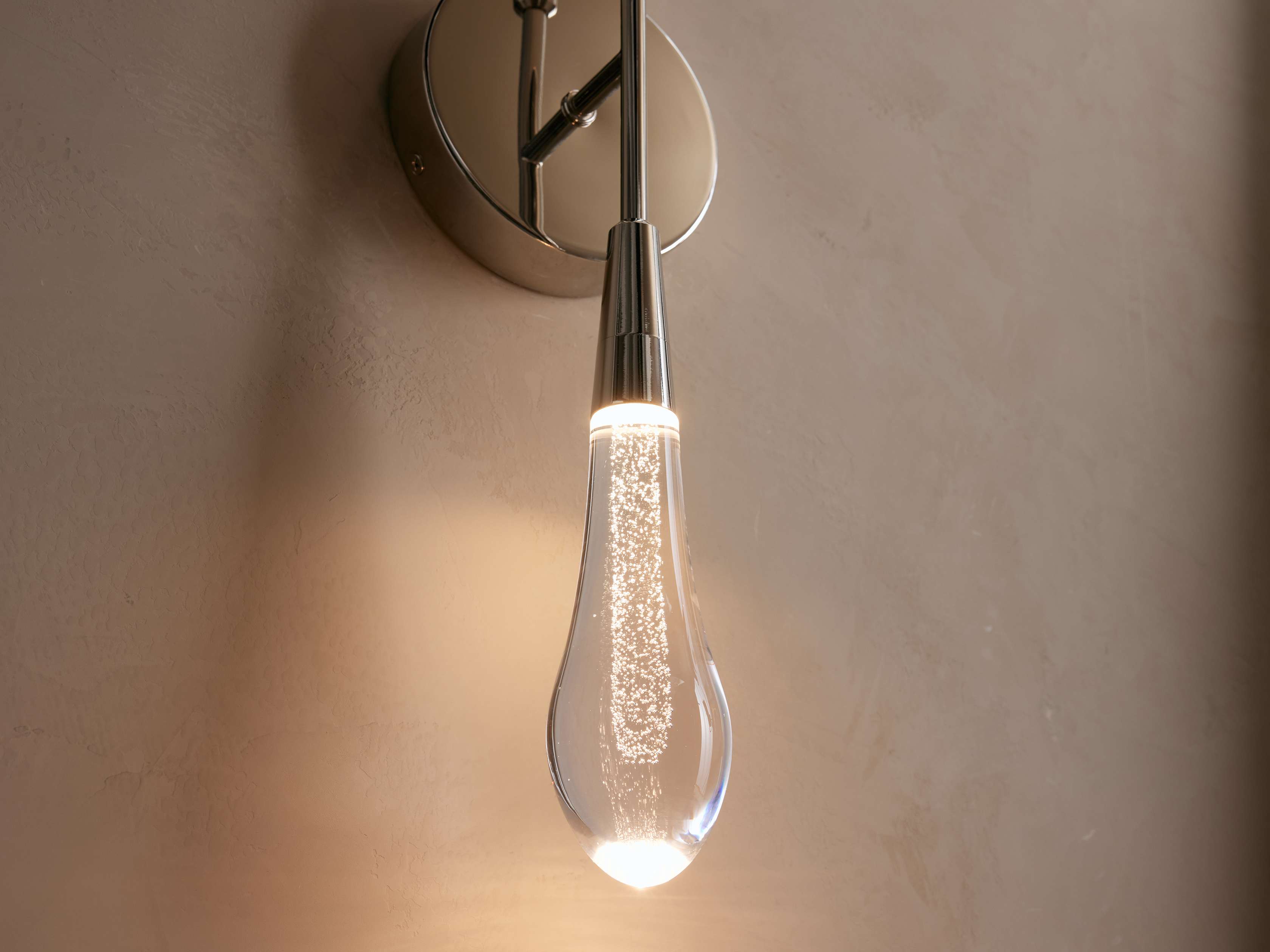 Soltaire Double Wall Light, Hardwired Wall Sconce, detail 4