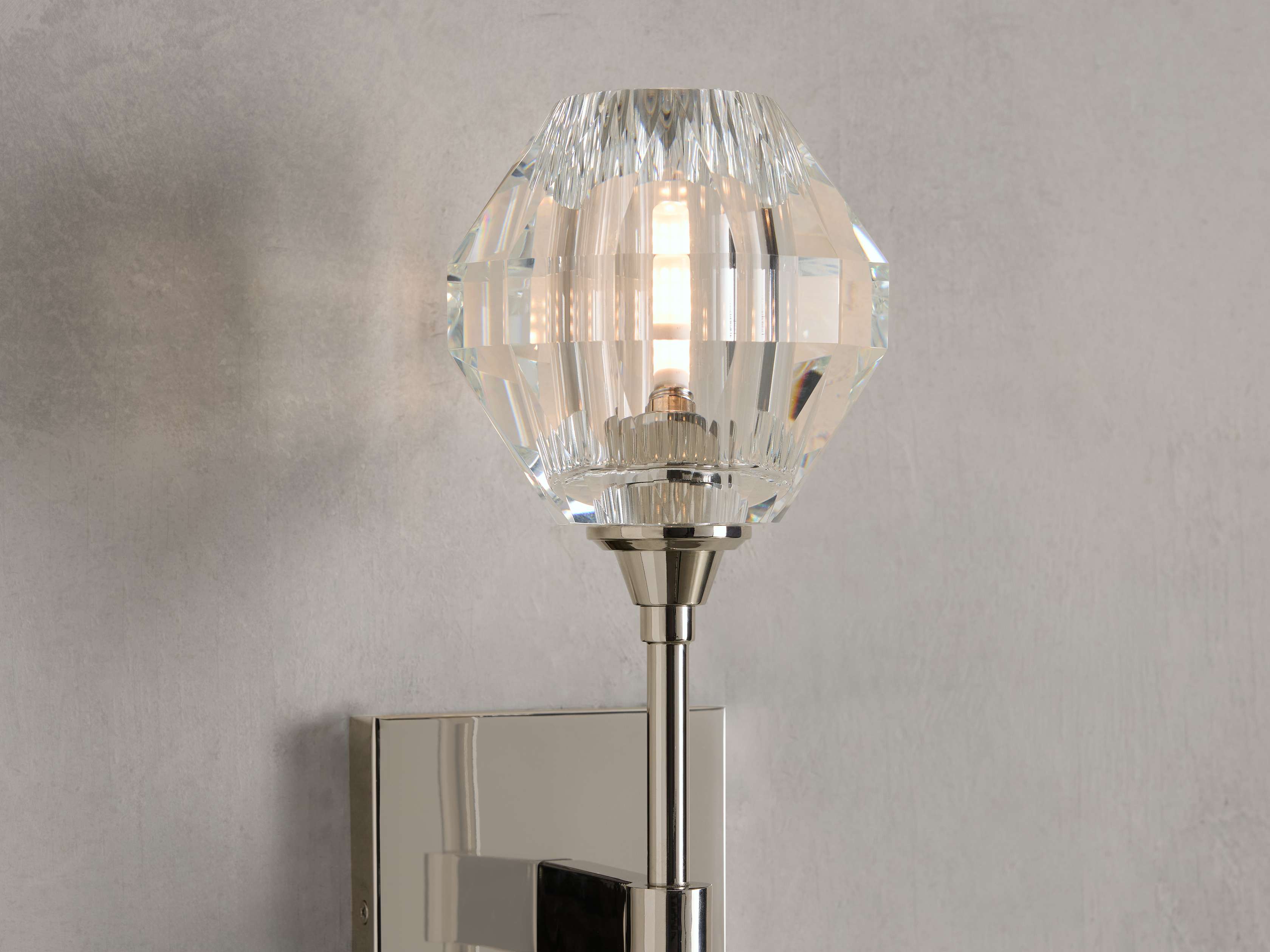 Amoroso Wall Light, Hardwired Wall Sconce, detail 5