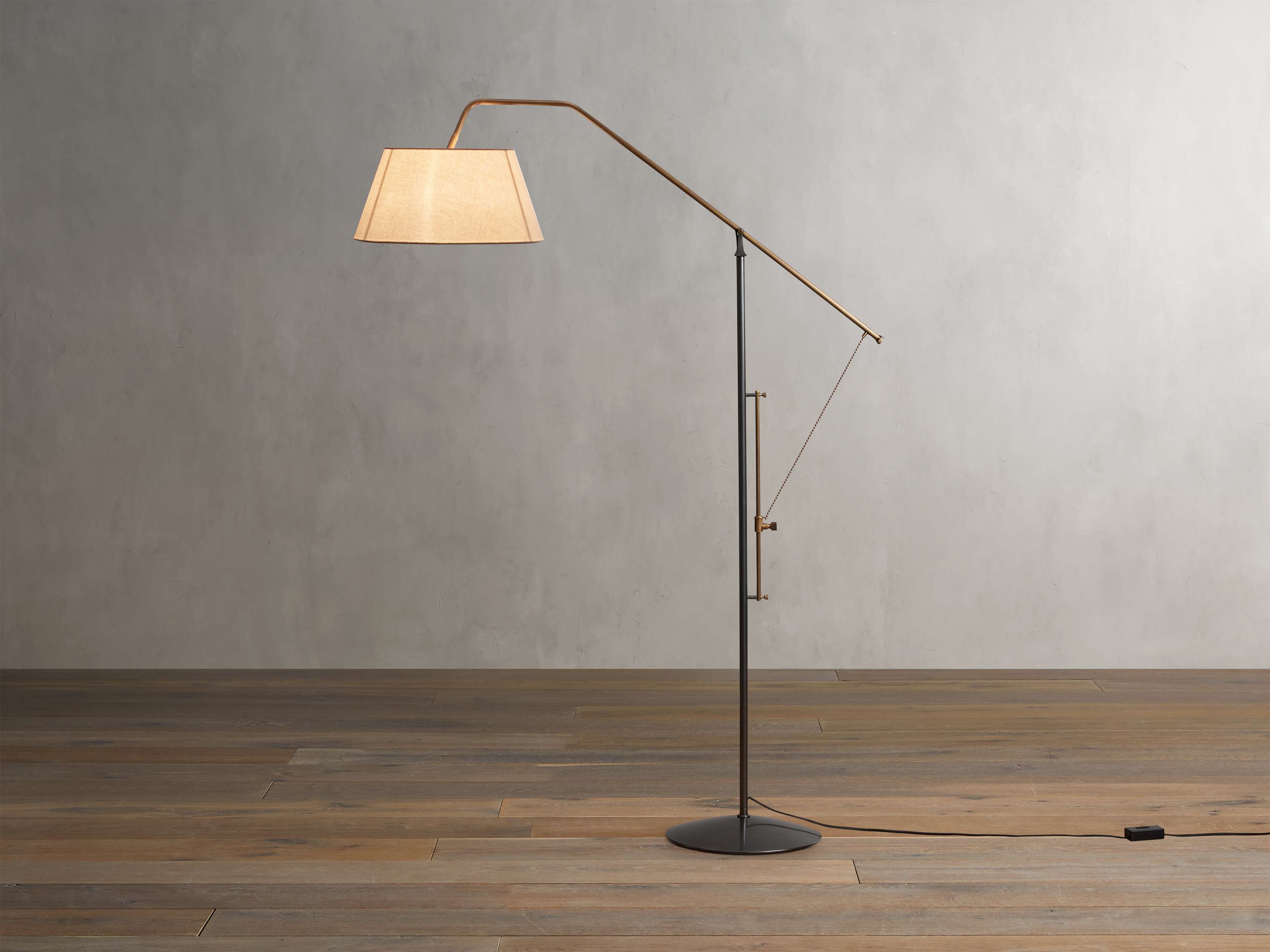 Marienne Floor Light, Floor Lamp, Dimensions 46.75"