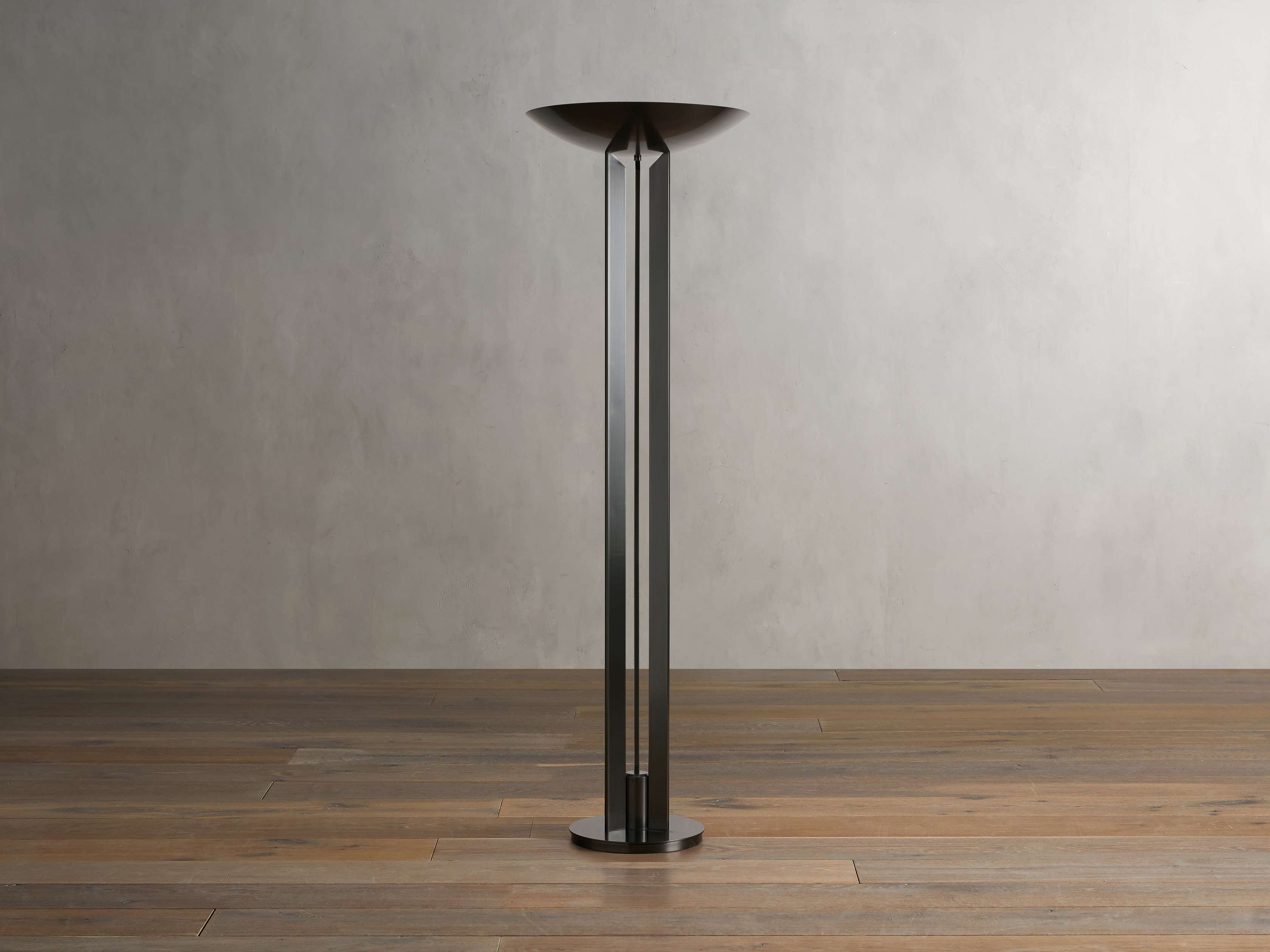 Romina Floor Light, Floor Lamp, detail 2