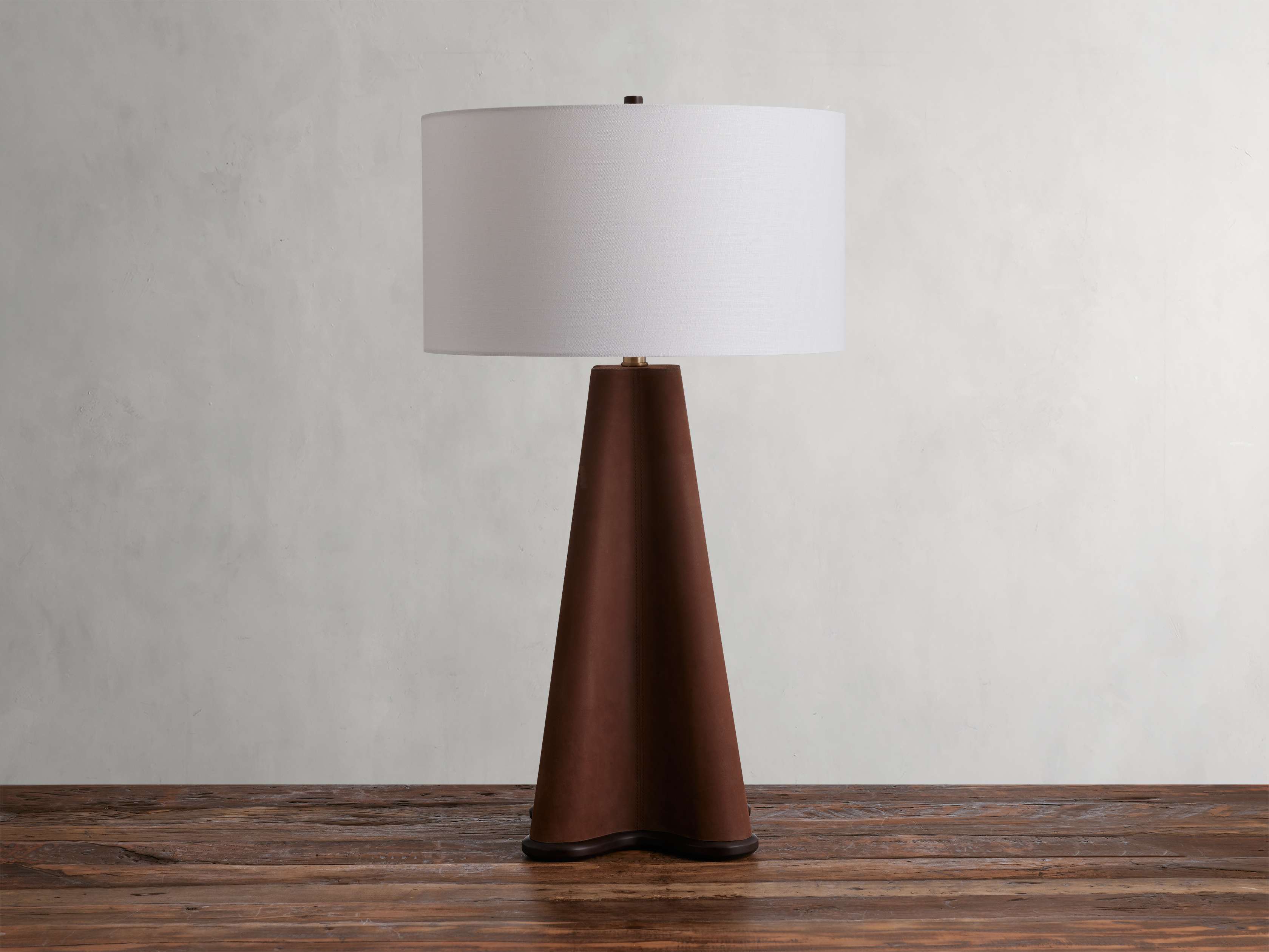 Volant Table Light, Bedside Table Lamp, detail 8