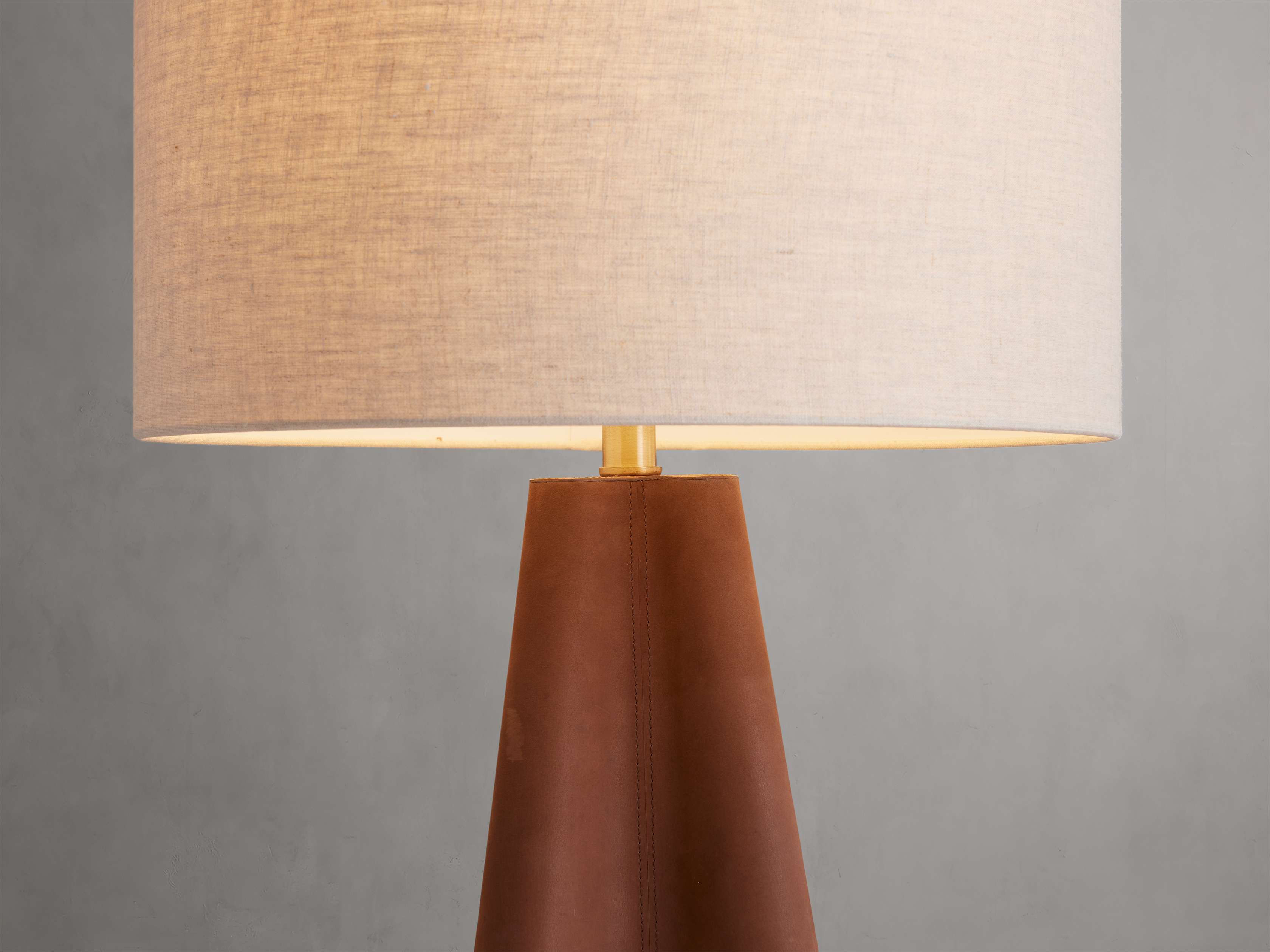 Volant Table Light, Bedside Table Lamp, detail 5