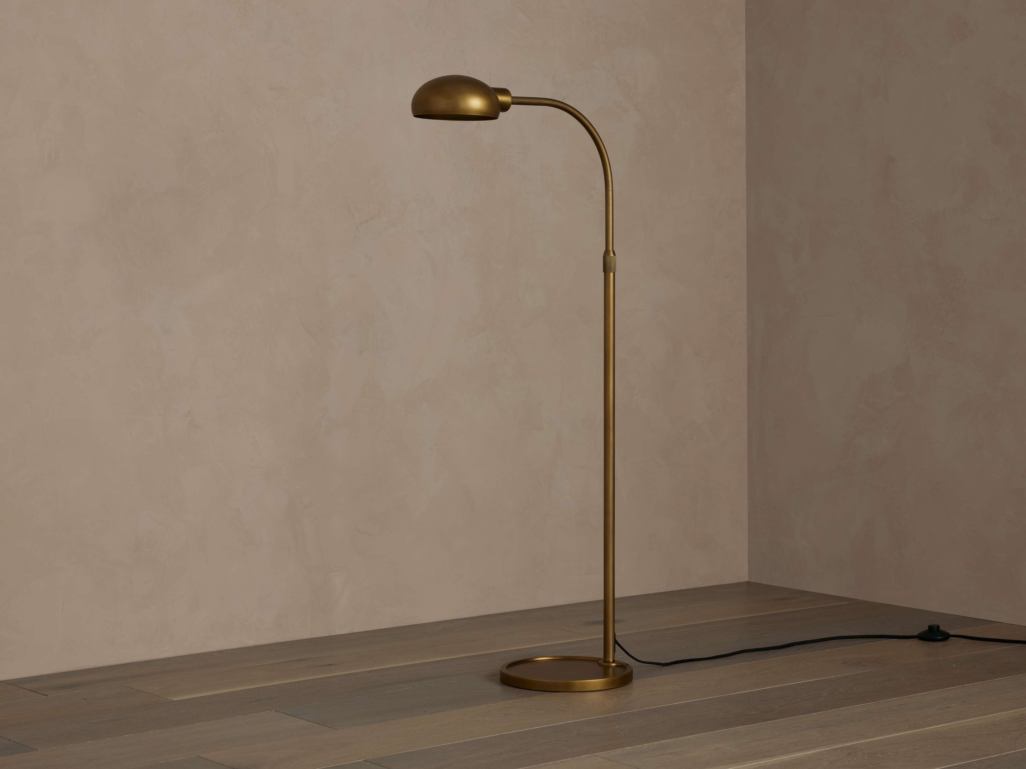 Bergamo Task Floor Light, Floor Lamp, detail 2