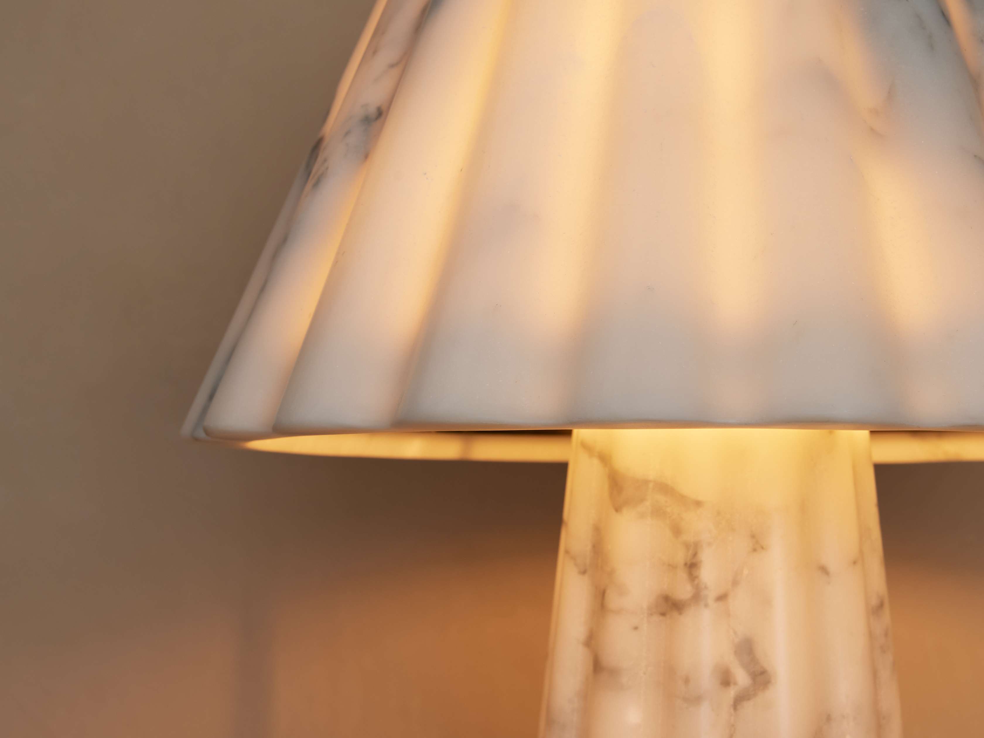 Faine Table Light, Bedside Table Lamp, detail 7