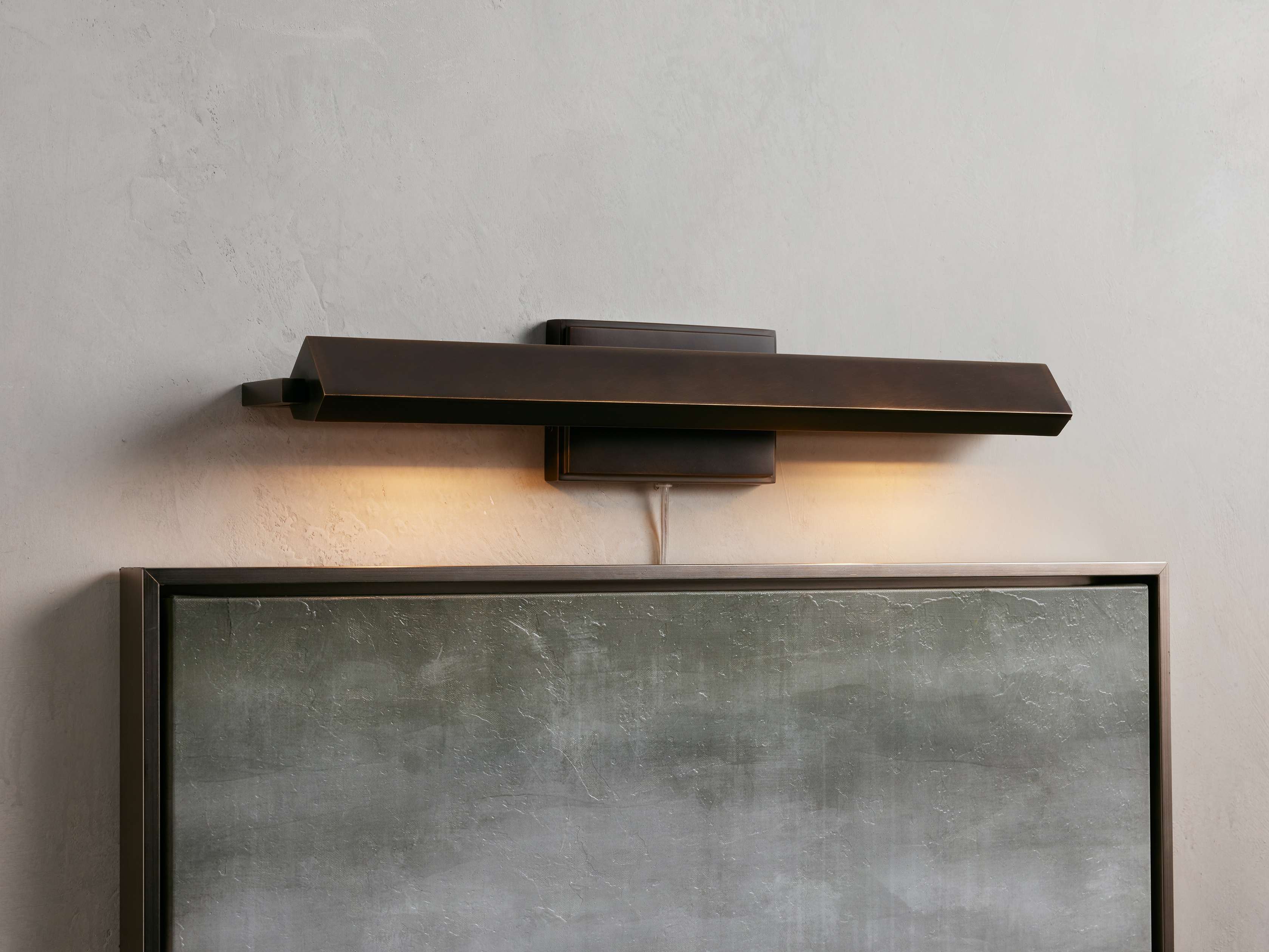 Iron Zaeden Picture Light, Hardwired Wall Sconce, detail 3