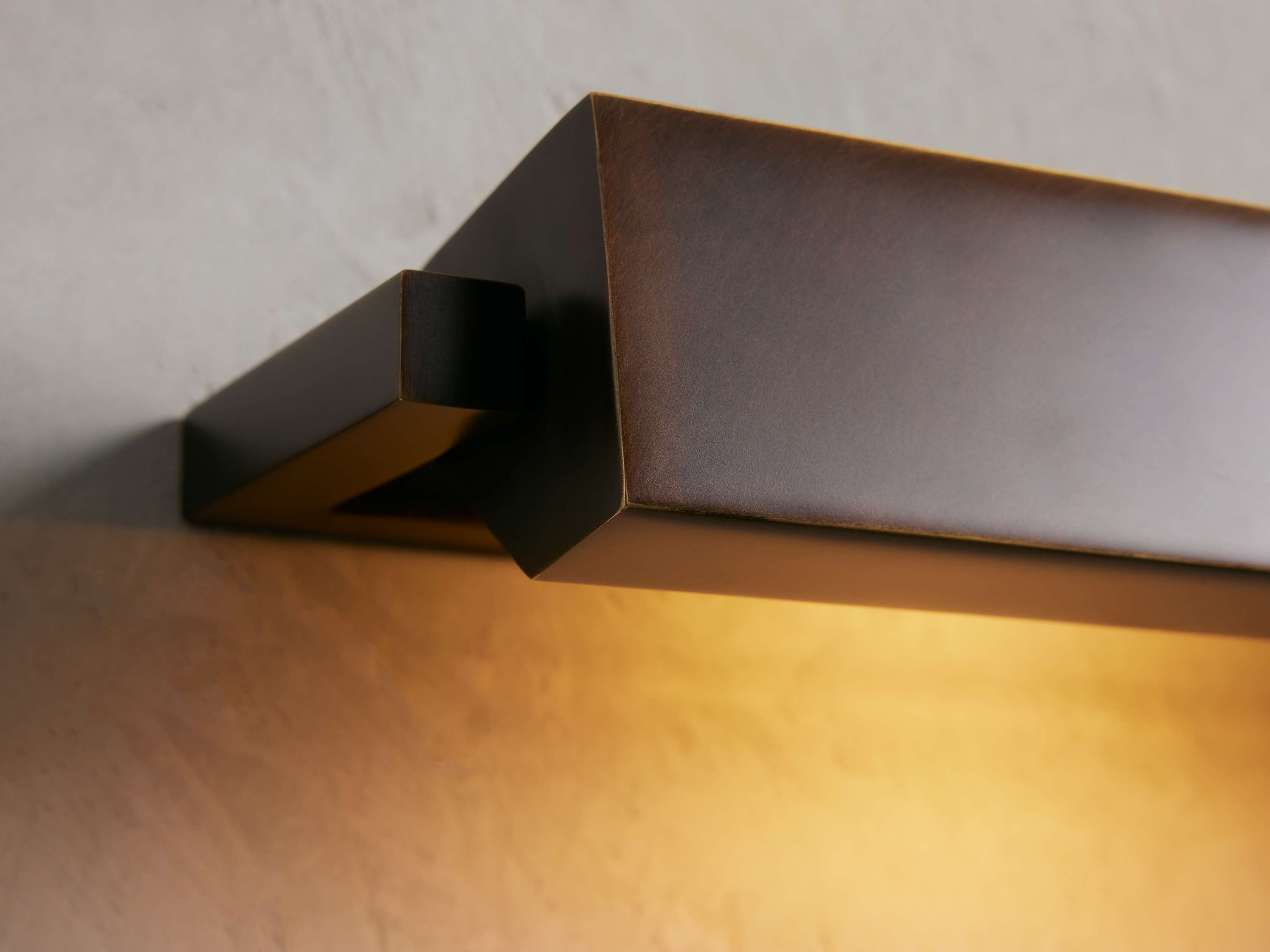 Iron Zaeden Picture Light, Hardwired Wall Sconce, detail 12