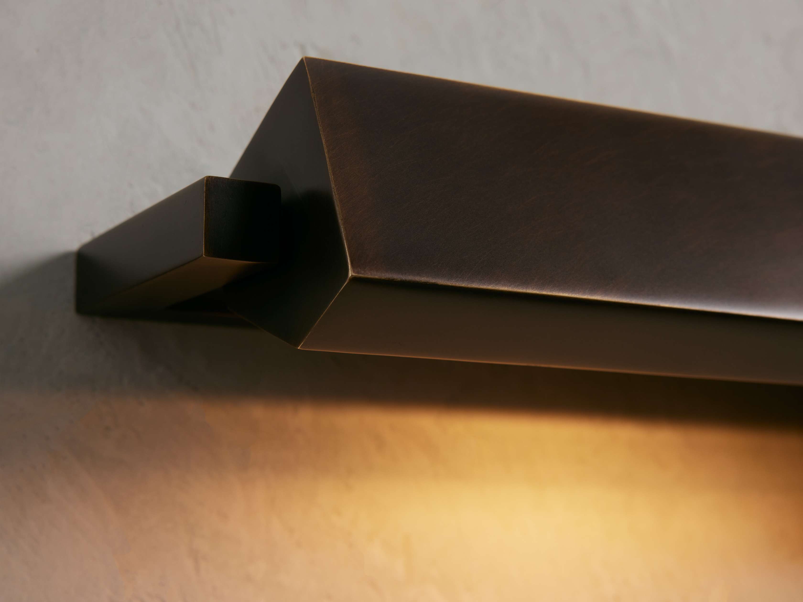 Iron Zaeden Picture Light, Hardwired Wall Sconce, detail 15