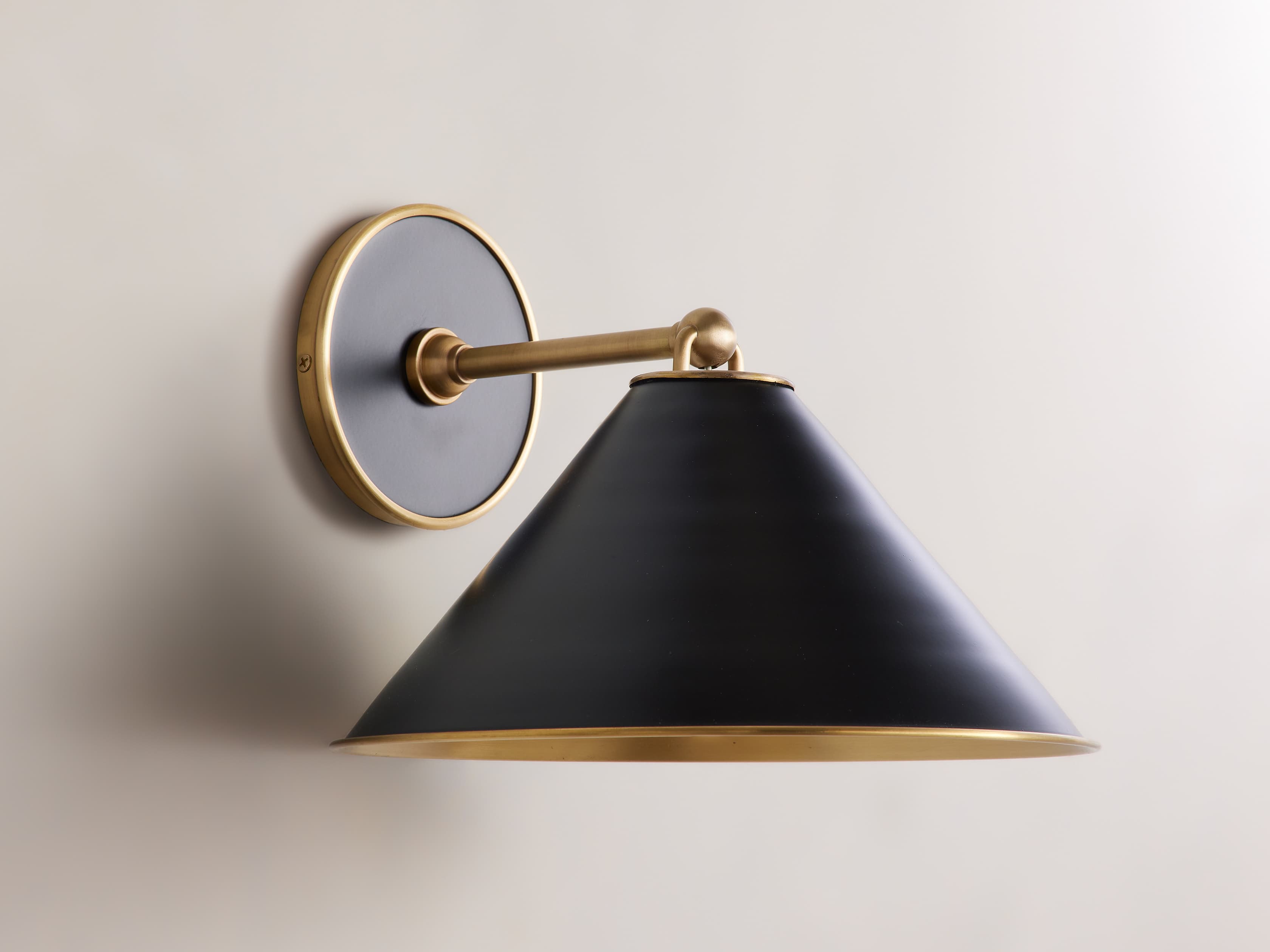 Arno Wall Light, Hardwired Wall Sconce, detail 2
