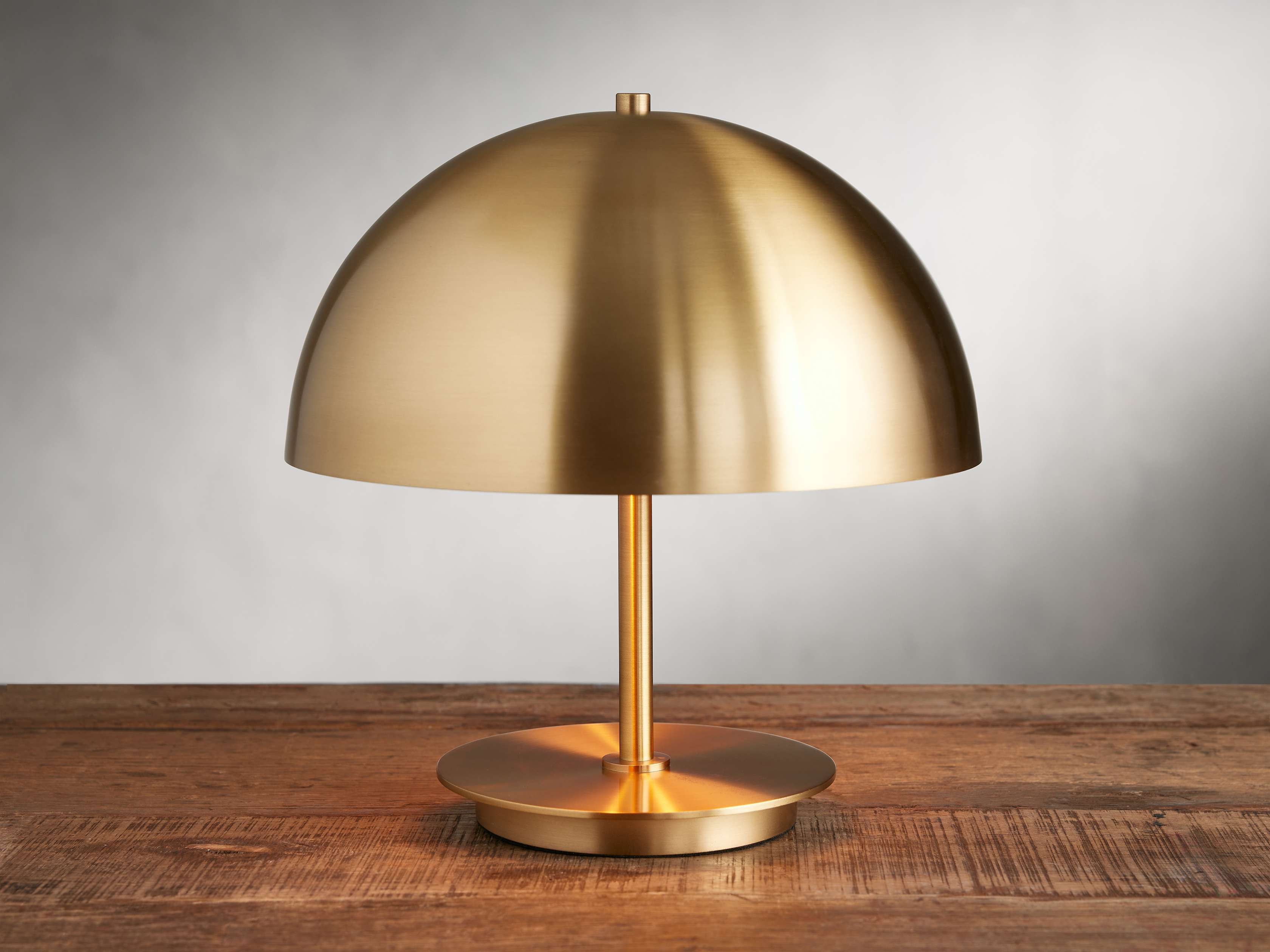 Malcom Table Light, Bedside Table Lamp, Dimensions 10"