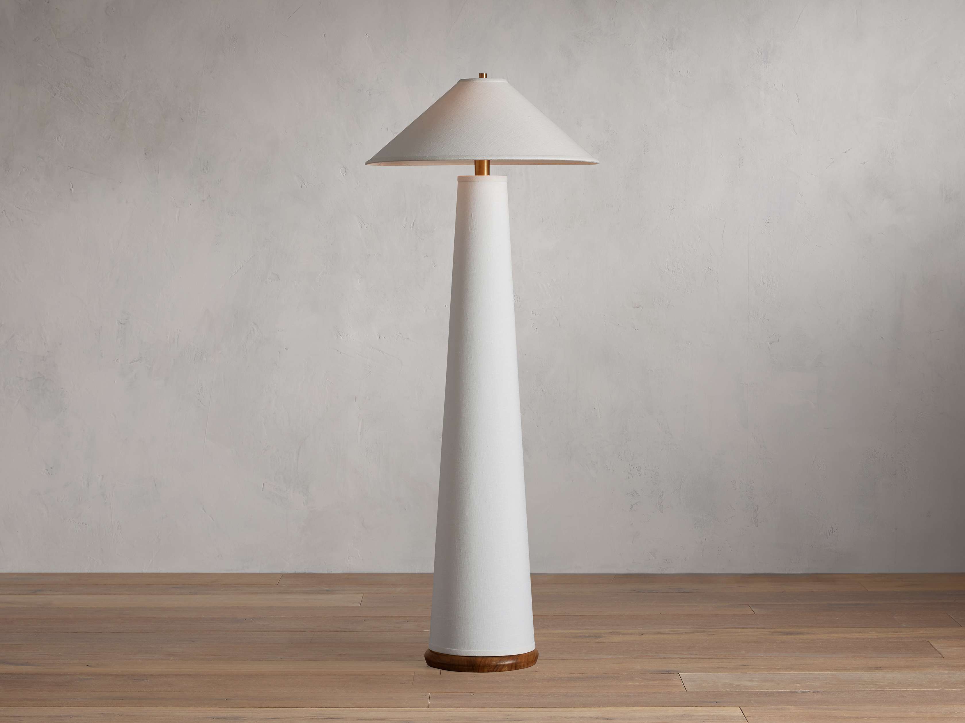 Ombra Floor Light, Floor Lamp, Dimensions 12"