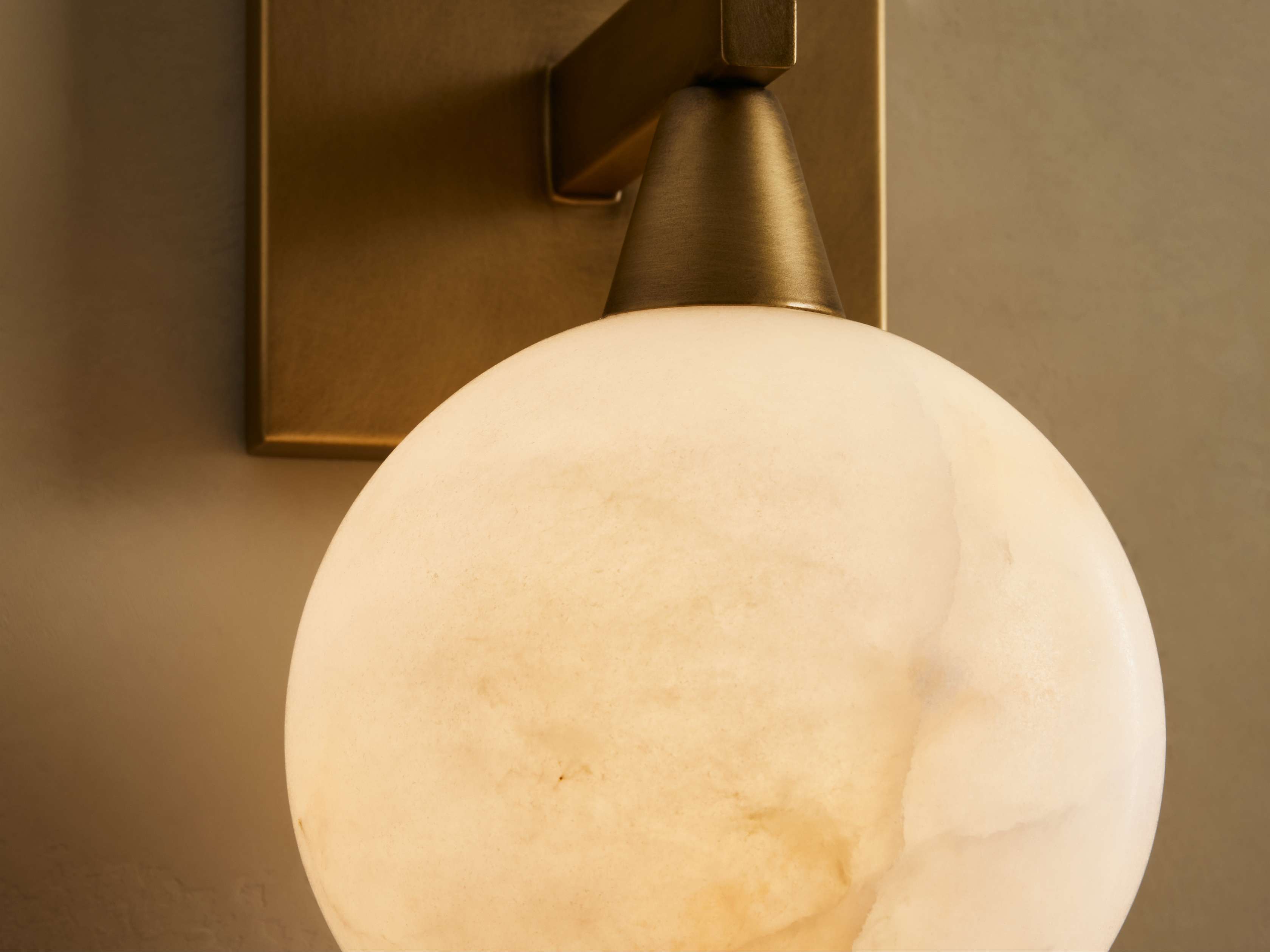 Arica Wall Light, Hardwired Wall Sconce, detail 3