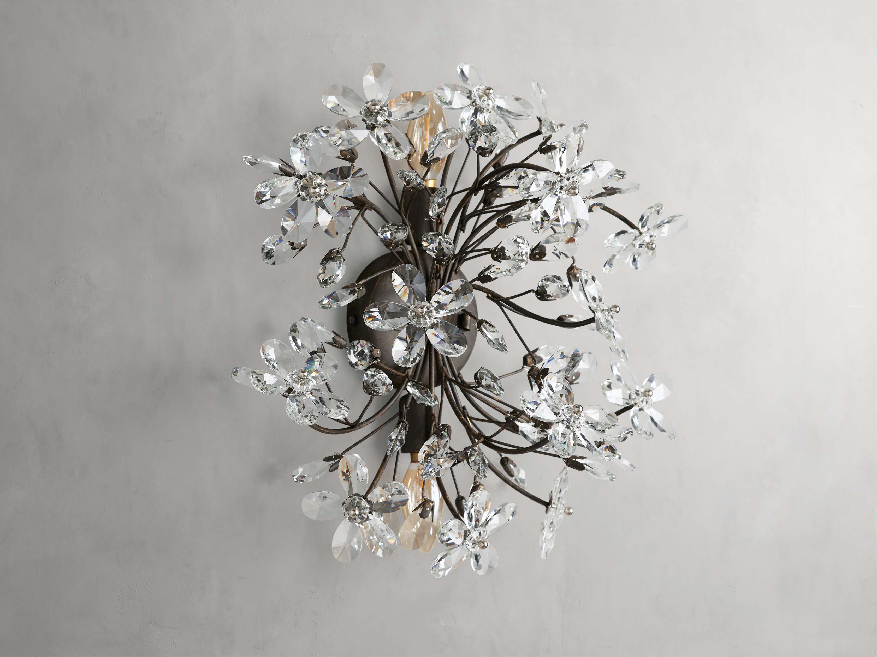 Fiore Wall Light, Hardwired Wall Sconce, detail 11