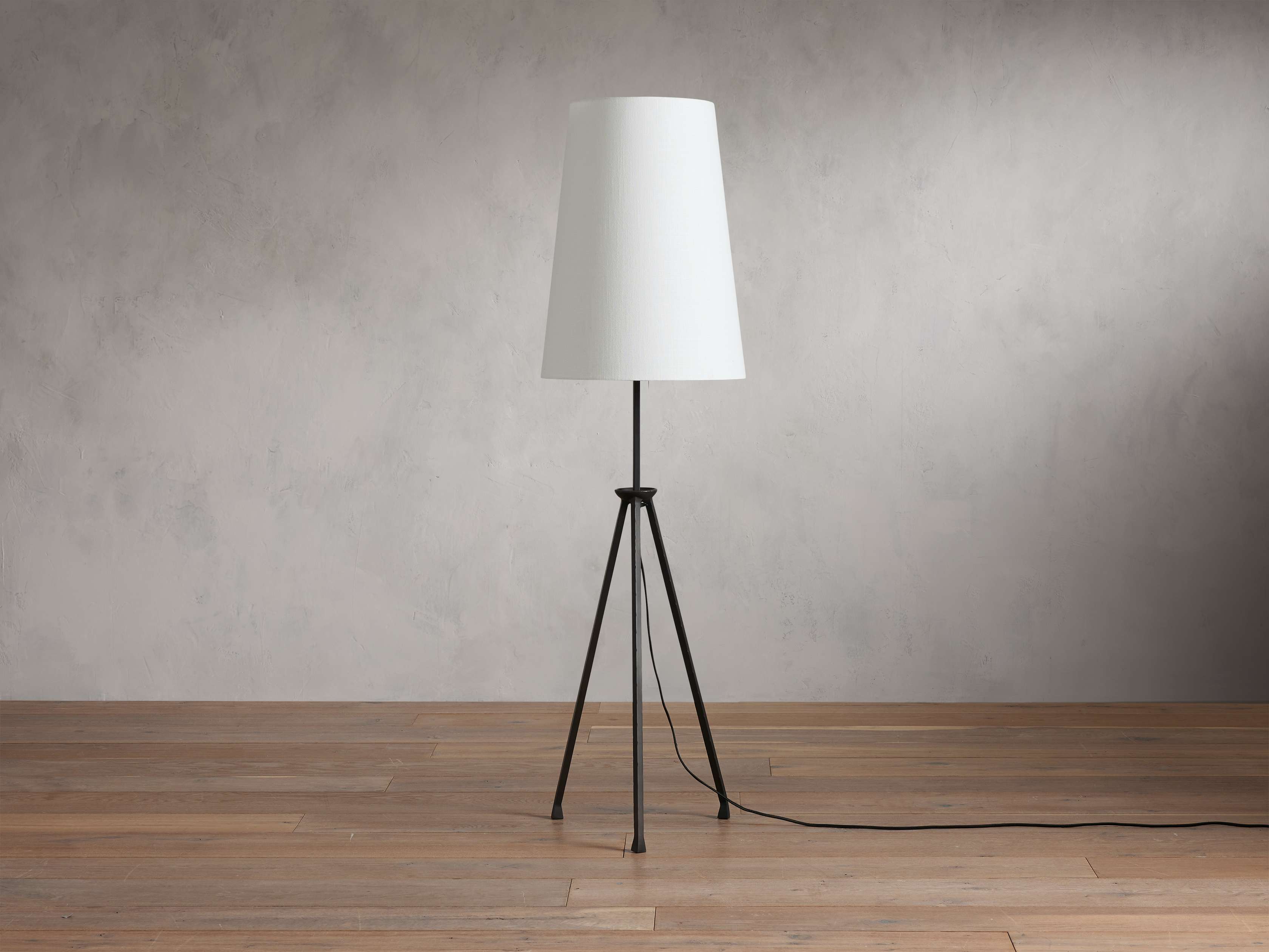 Iain Floor Light, Floor Lamp, detail 2