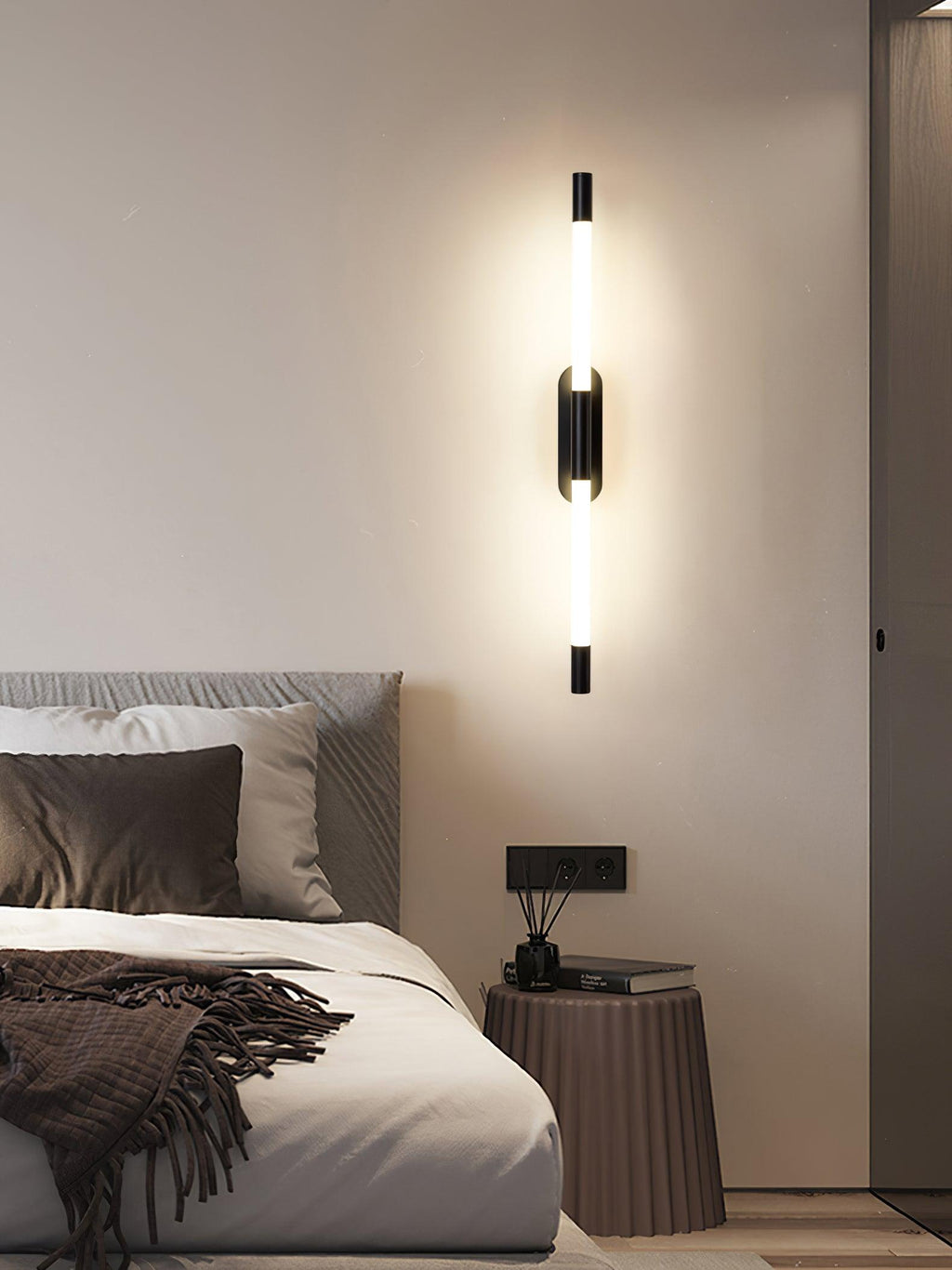 Agnes Wall Light, Wall Sconce, detail 8