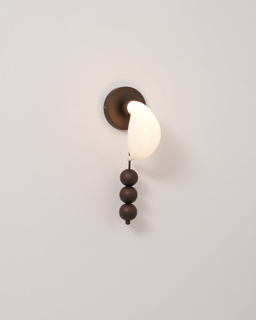 Alabris Wall Light, Hardwired Wall Sconce, detail 3