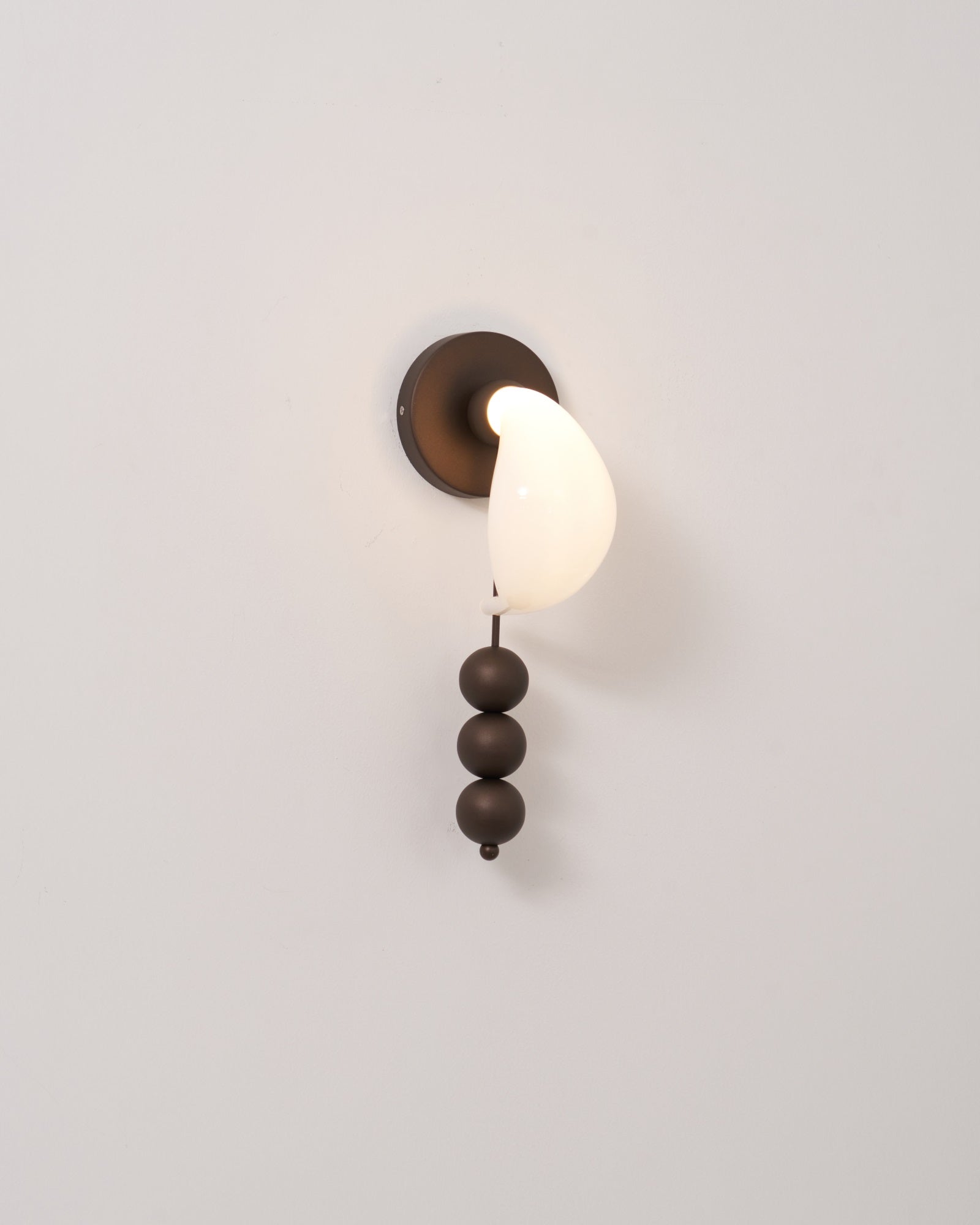 Alabris Wall Light, Hardwired Wall Sconce, detail 3