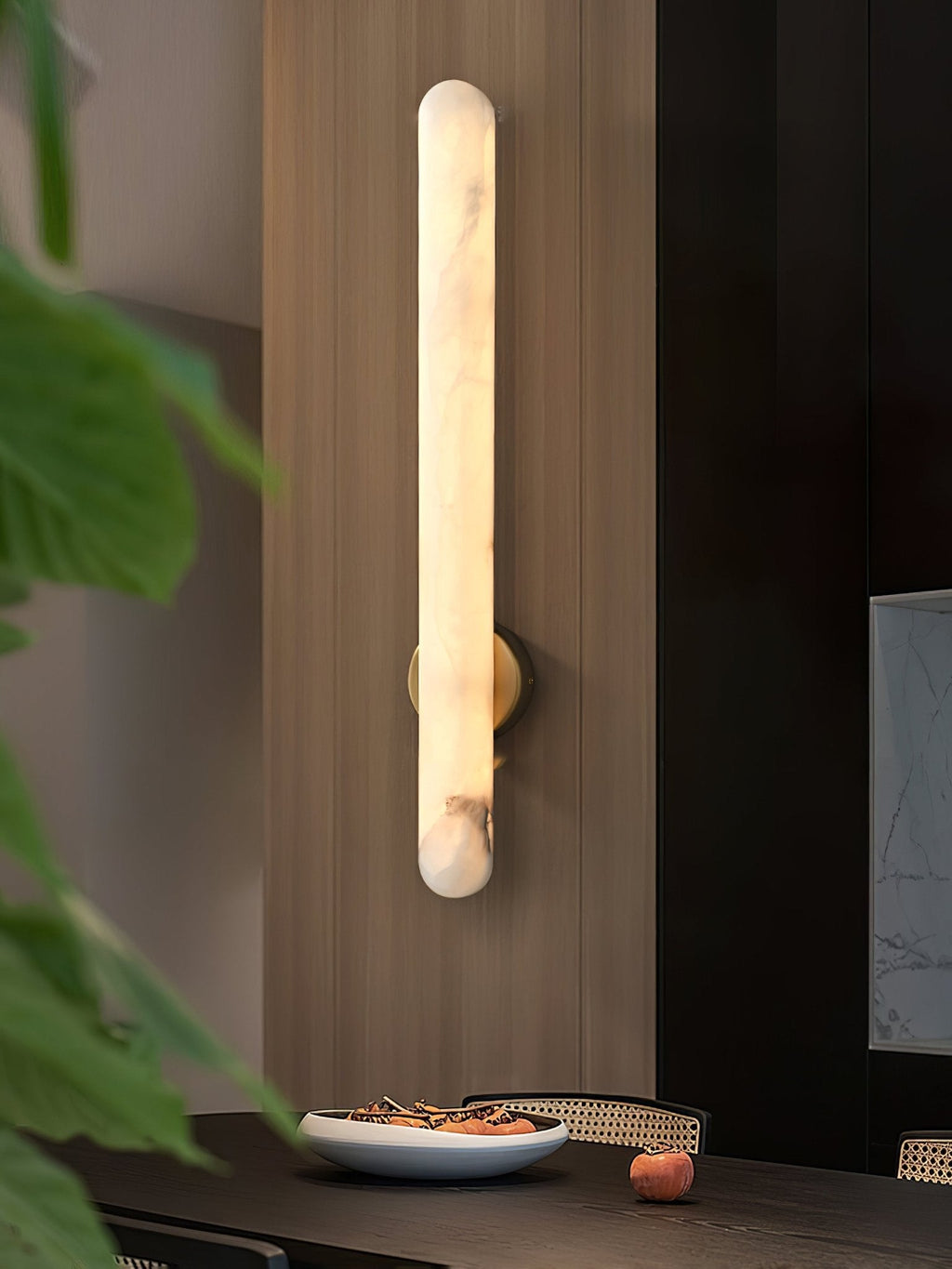 Alunari Alabaster Wall Light, Hardwired Wall Sconce, detail 5