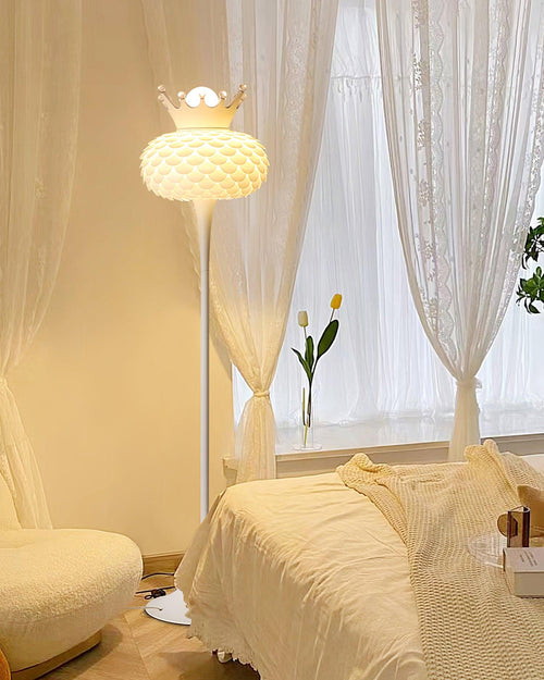 Aluvia Crown Floor Light, Floor Lamp, detail 2