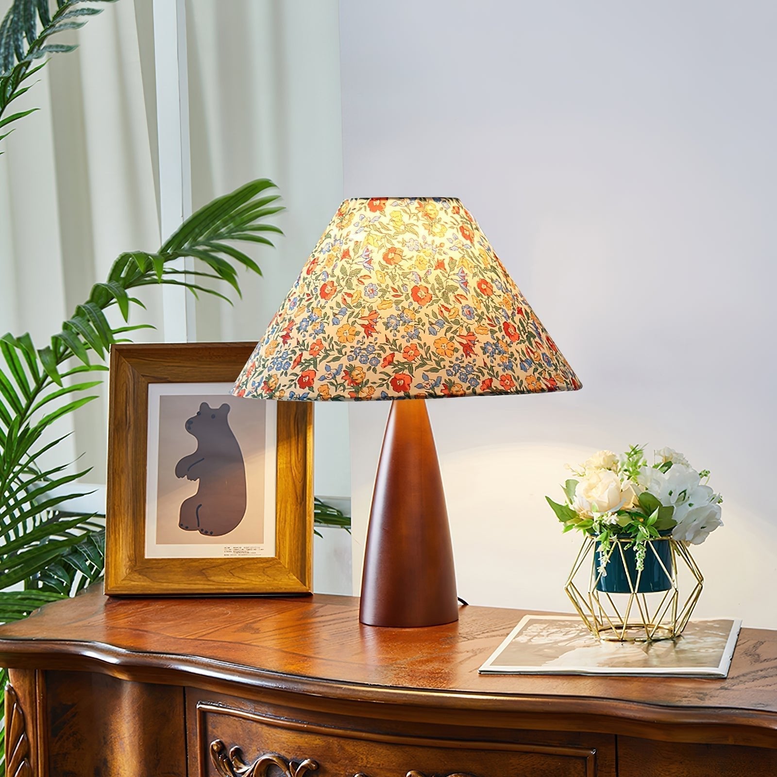Amelia Blossom Table Light, Bedside Table Lamp, detail 3