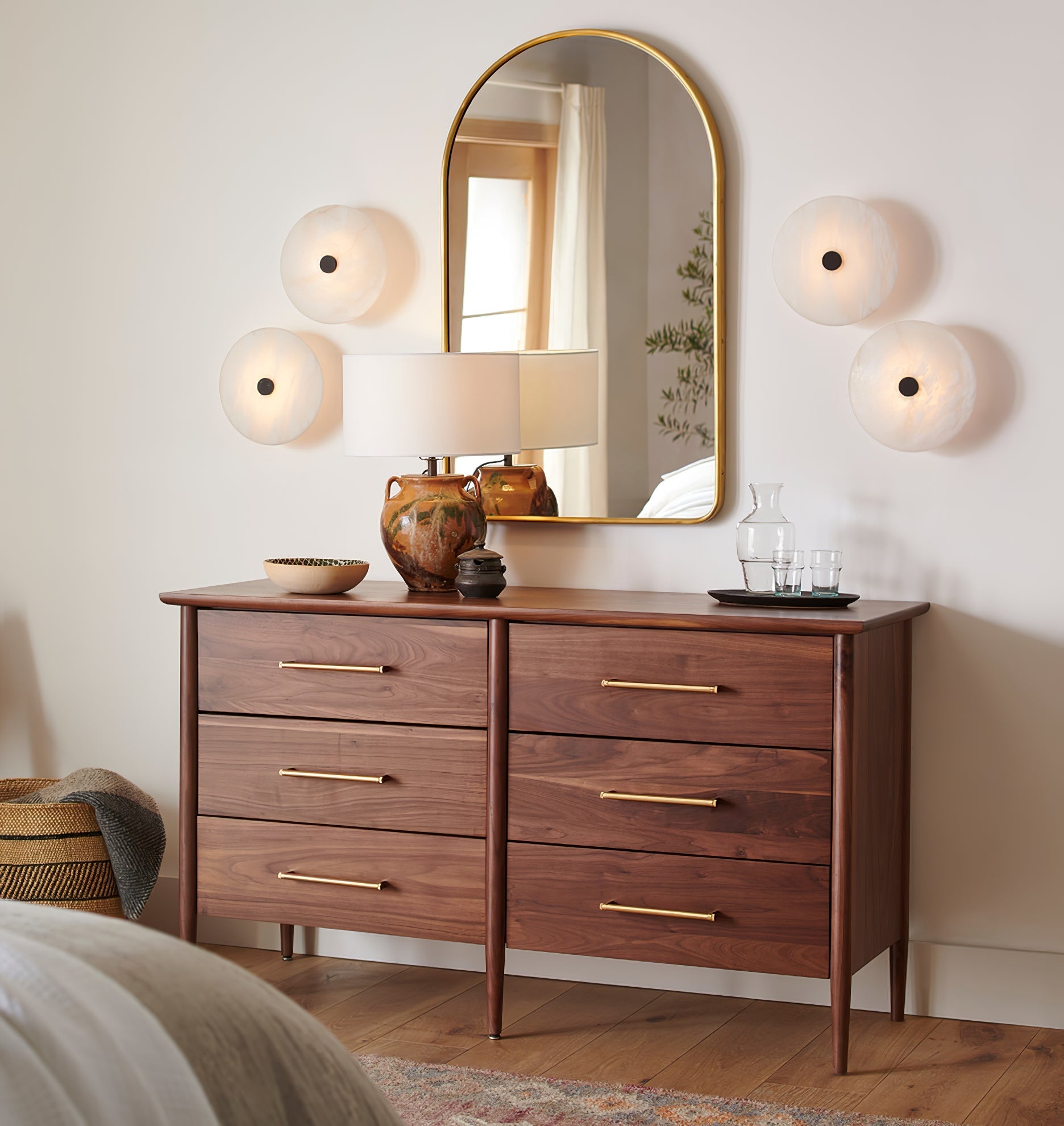 Ankeny Alabaster Wall Light, Hardwired Wall Sconce, detail 3