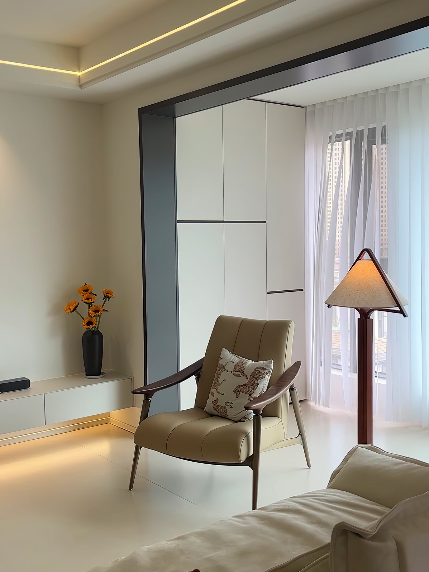 Apex Triangle Shade Floor Light, Floor Lamp, detail 28