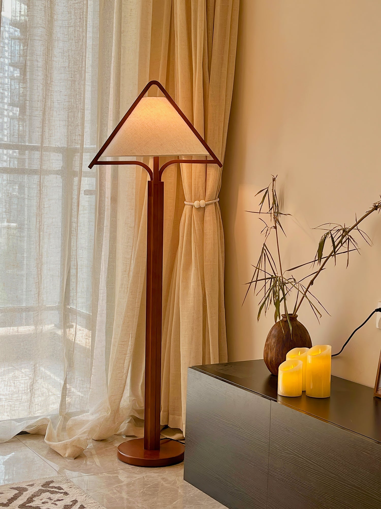 Apex Triangle Shade Floor Light, Floor Lamp, detail 33