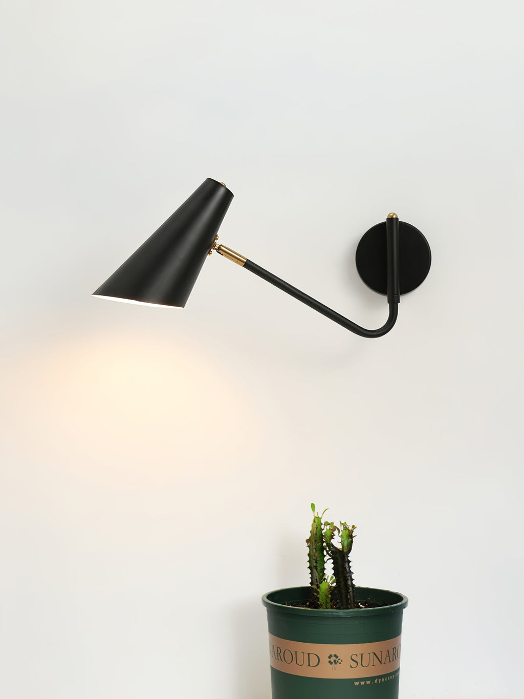 Apex Wall Light, Hardwired Wall Sconce, detail 2
