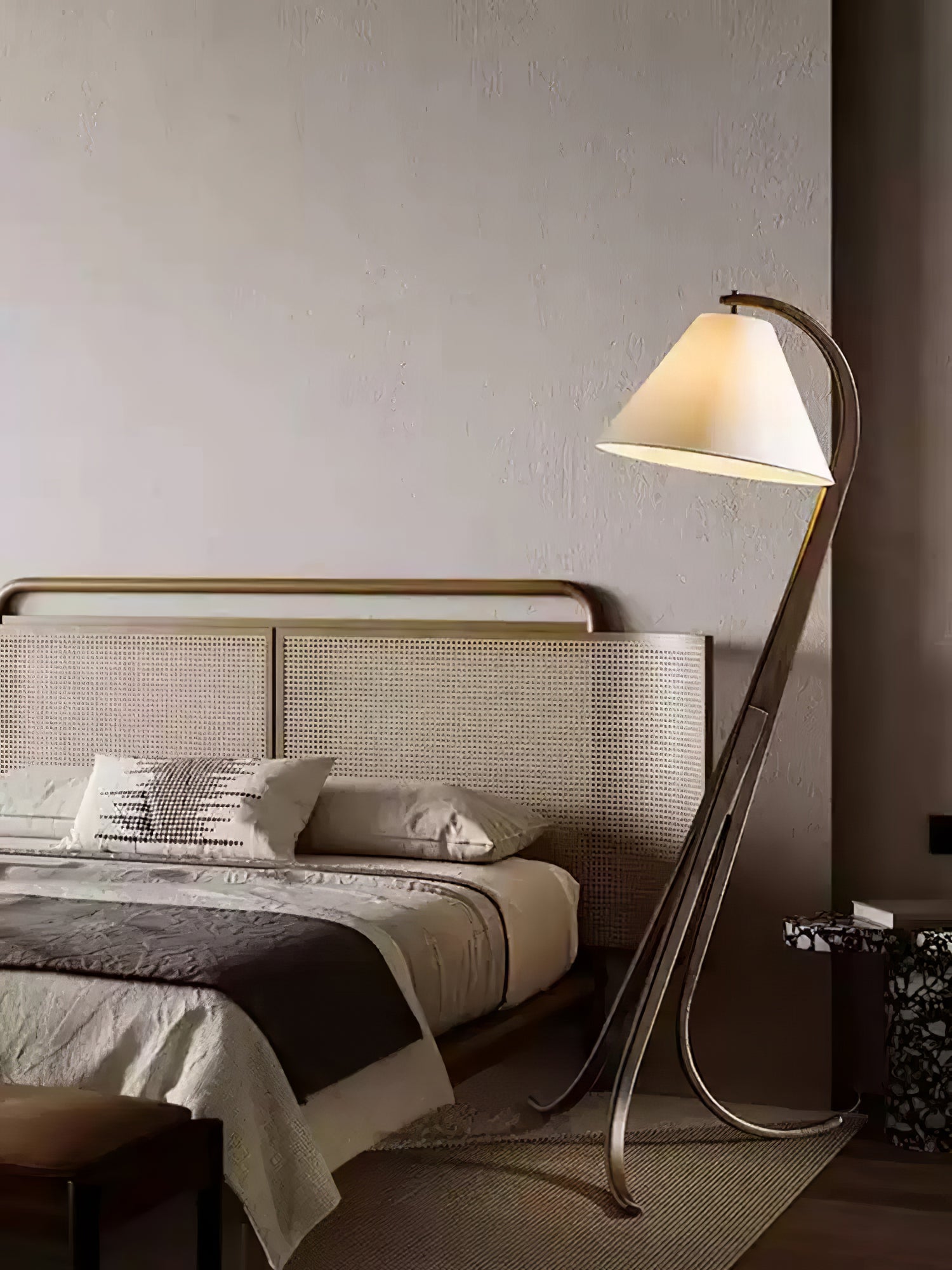 Arcwood Floor Light, Floor Lamp, detail 27