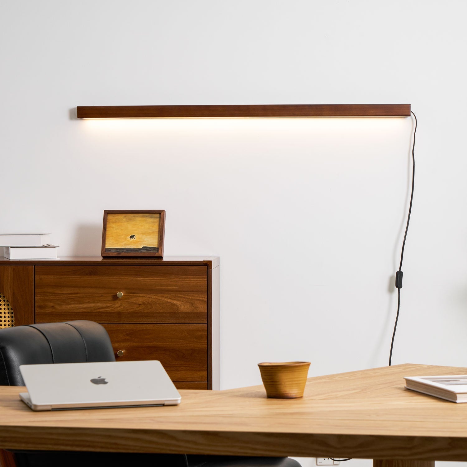 Arlo Linear Wood Plug-In Wall Light, Plug-In Wall Sconce, detail 12