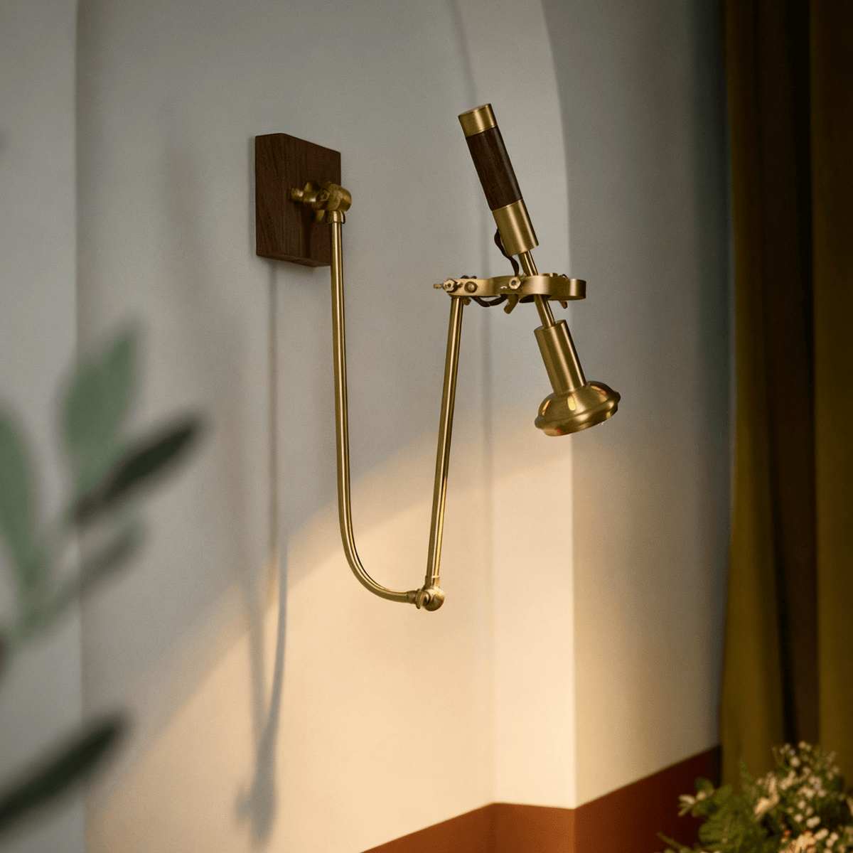 Articulated Wall Light, Hardwired Wall Sconce, detail 2