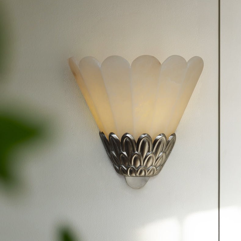 Artoria Petal Alabaster Wall Light - Dia 31cm x H 28cm Alabaster, Hardwired Wall Sconce, detail 3