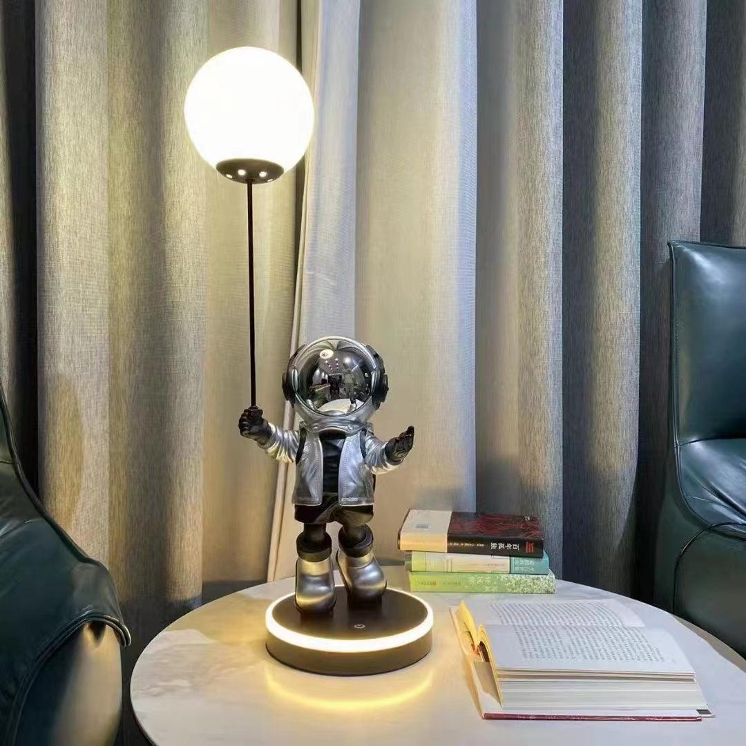 Resin Astronaut and Planet Lamp, Bedside Table Lamp, detail 4