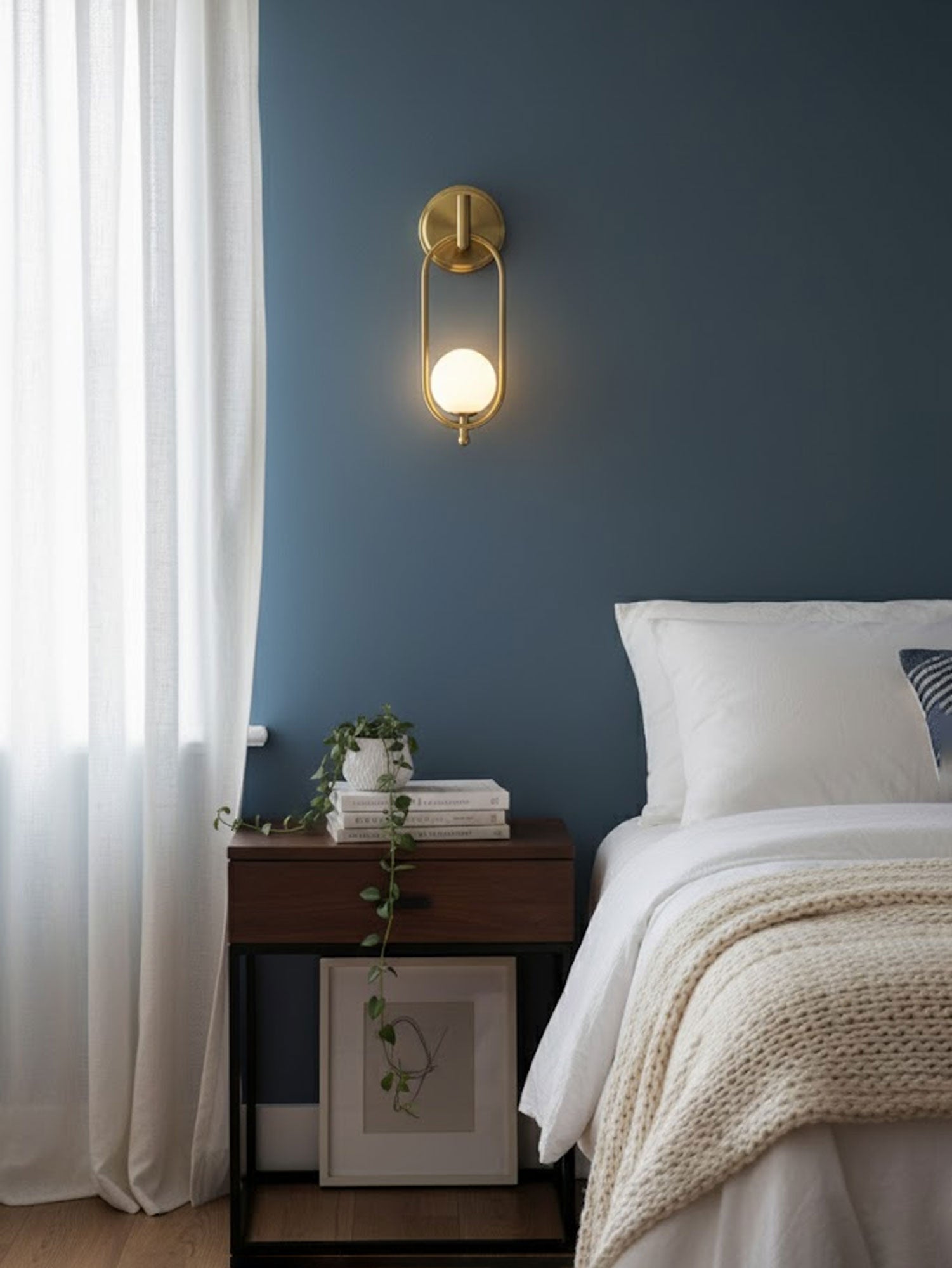 Aurea Brass Wall Light, Hardwired Wall Sconce, detail 8