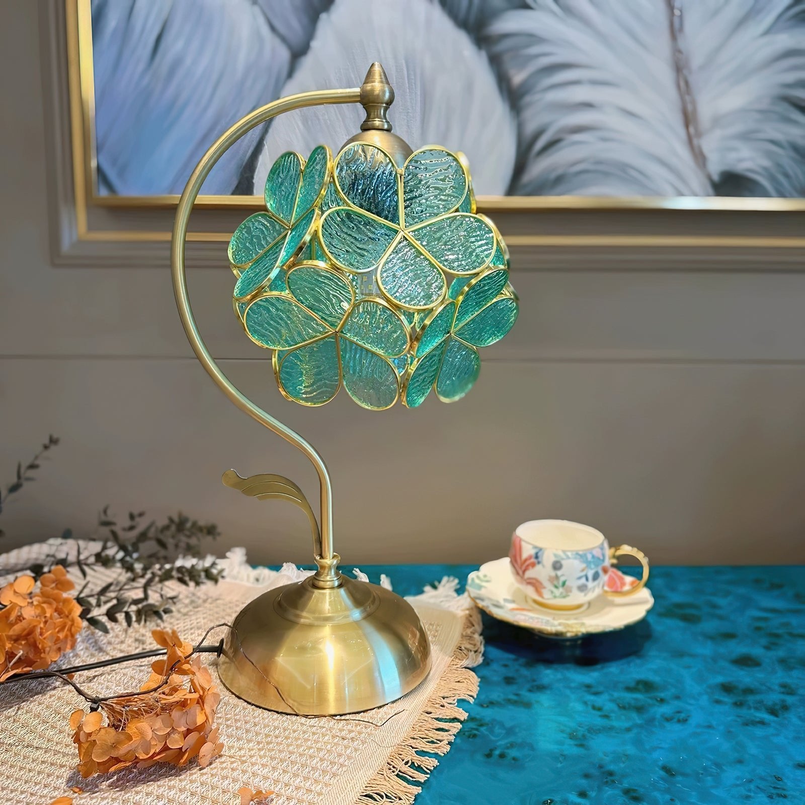 Aurelia Leaf Table Light, Bedside Table Lamp, detail 3