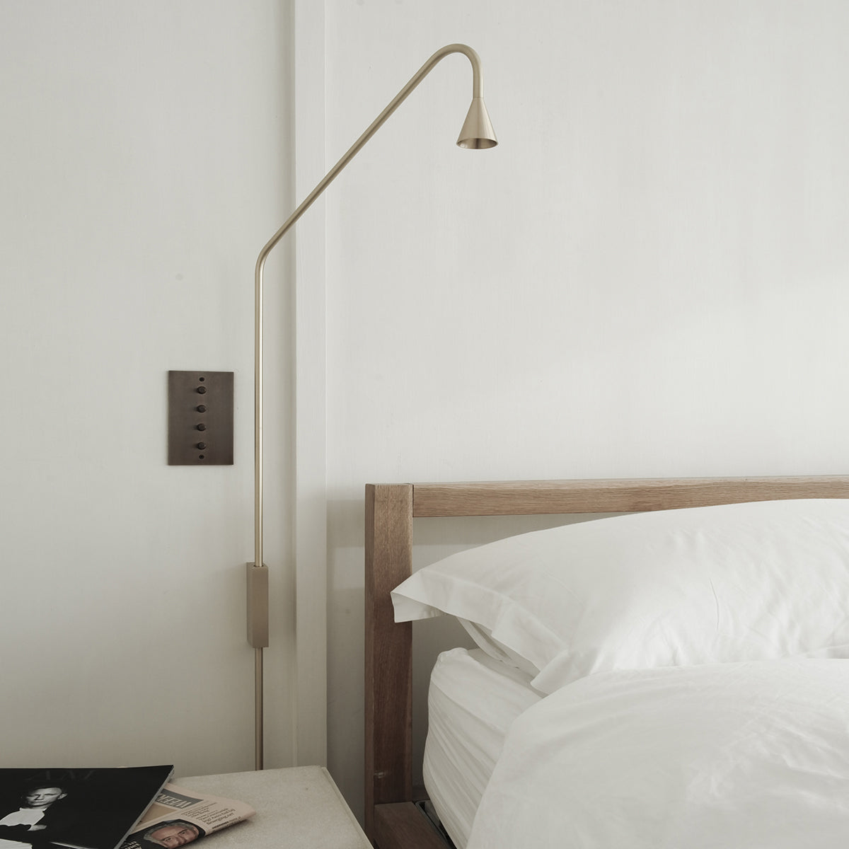 Pureform Wall Light, Plug-In Wall Sconce, detail 58