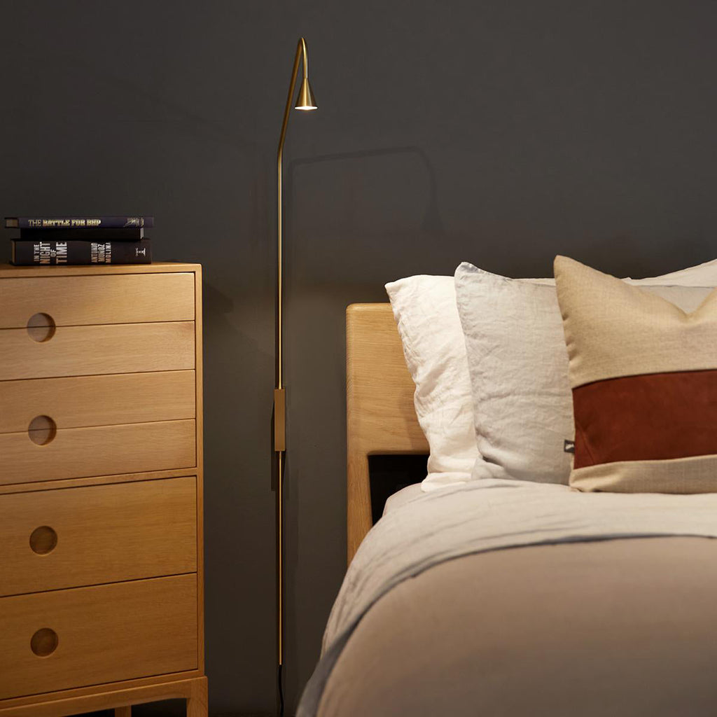 Pureform Wall Light, Plug-In Wall Sconce, detail 21